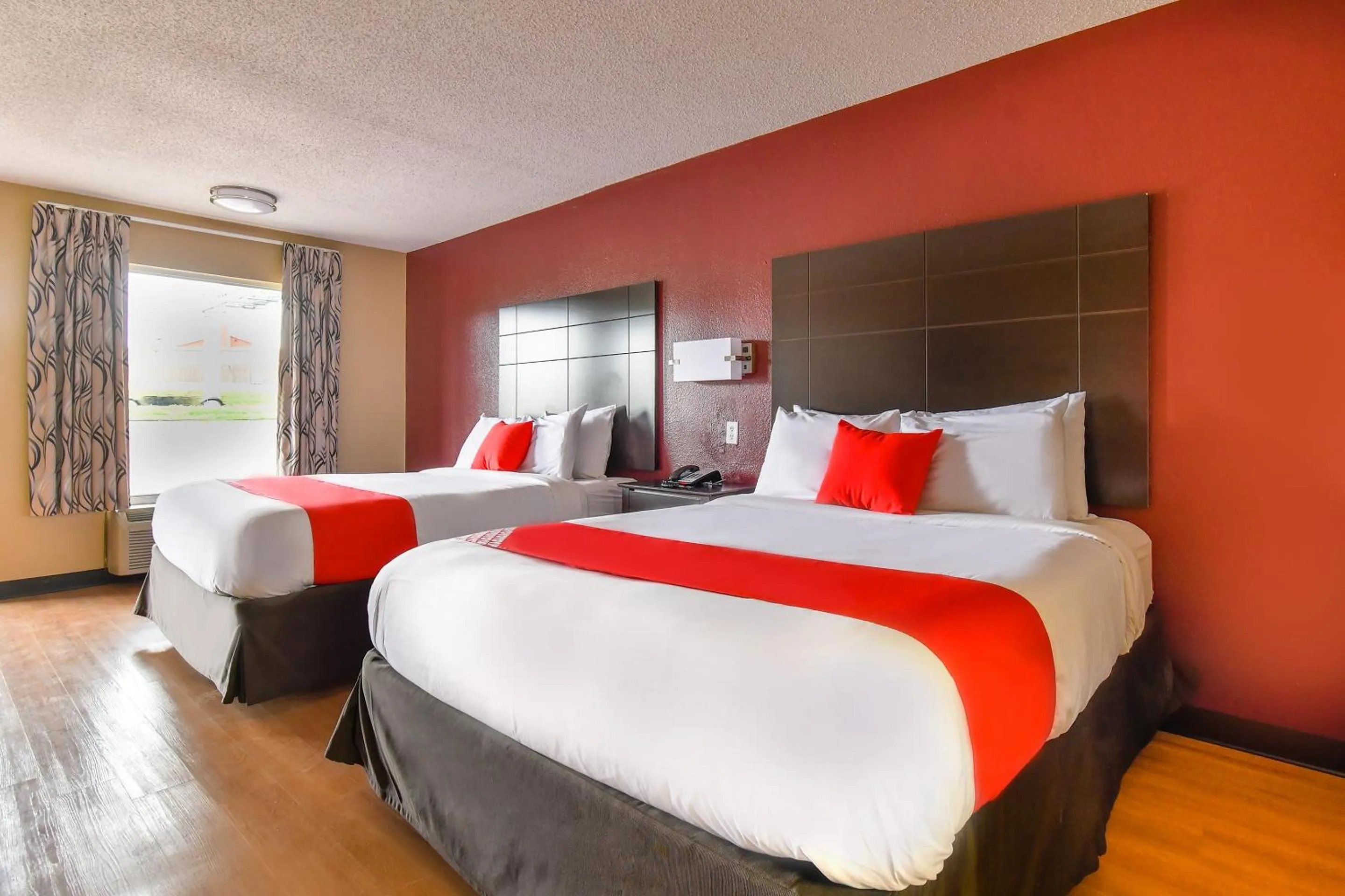 Bedroom in OYO Hotel Tyler Northwest Mineola Hwy