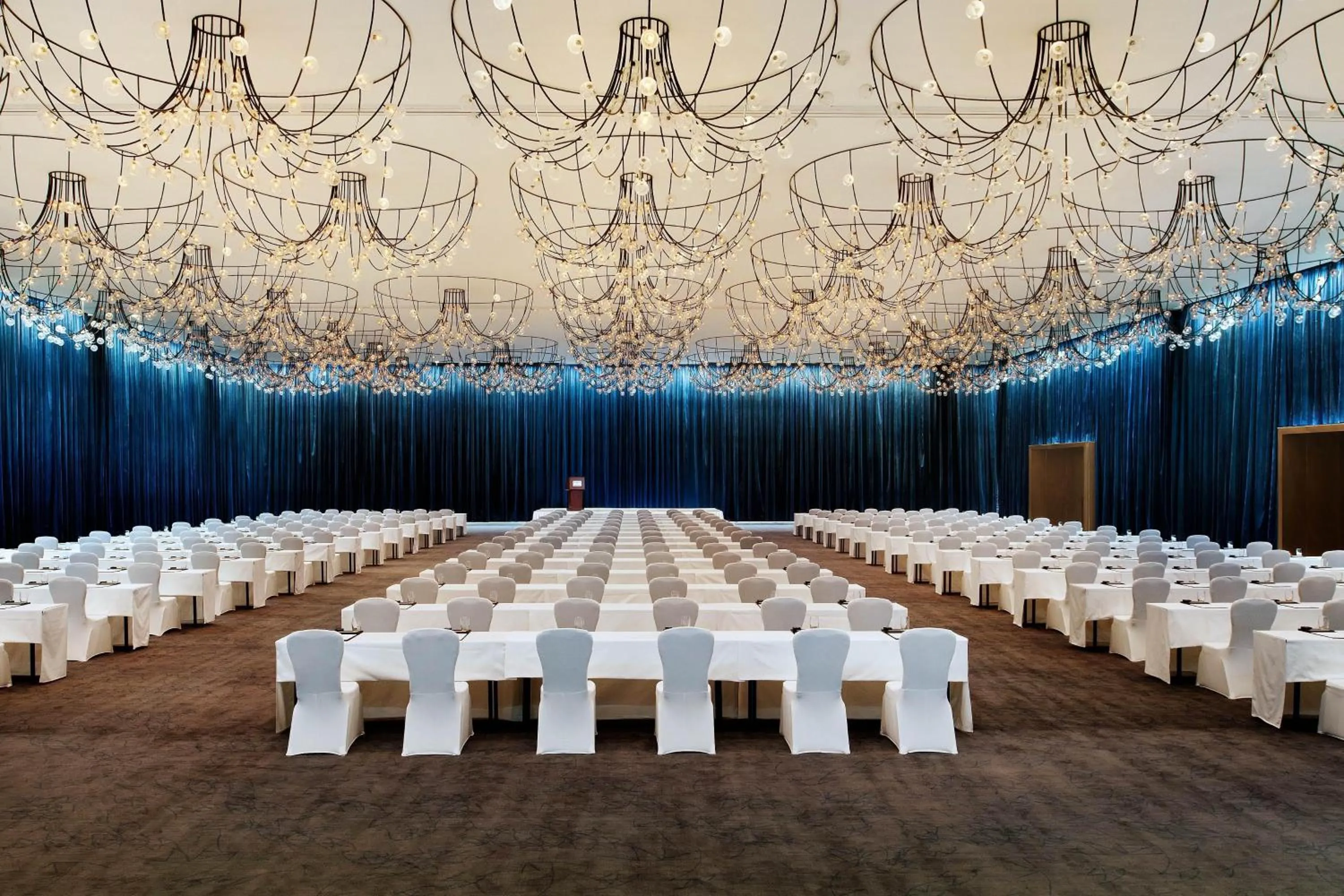 Meeting/conference room in The Westin Xi'an - Enjoy 2 Free bottles of beer