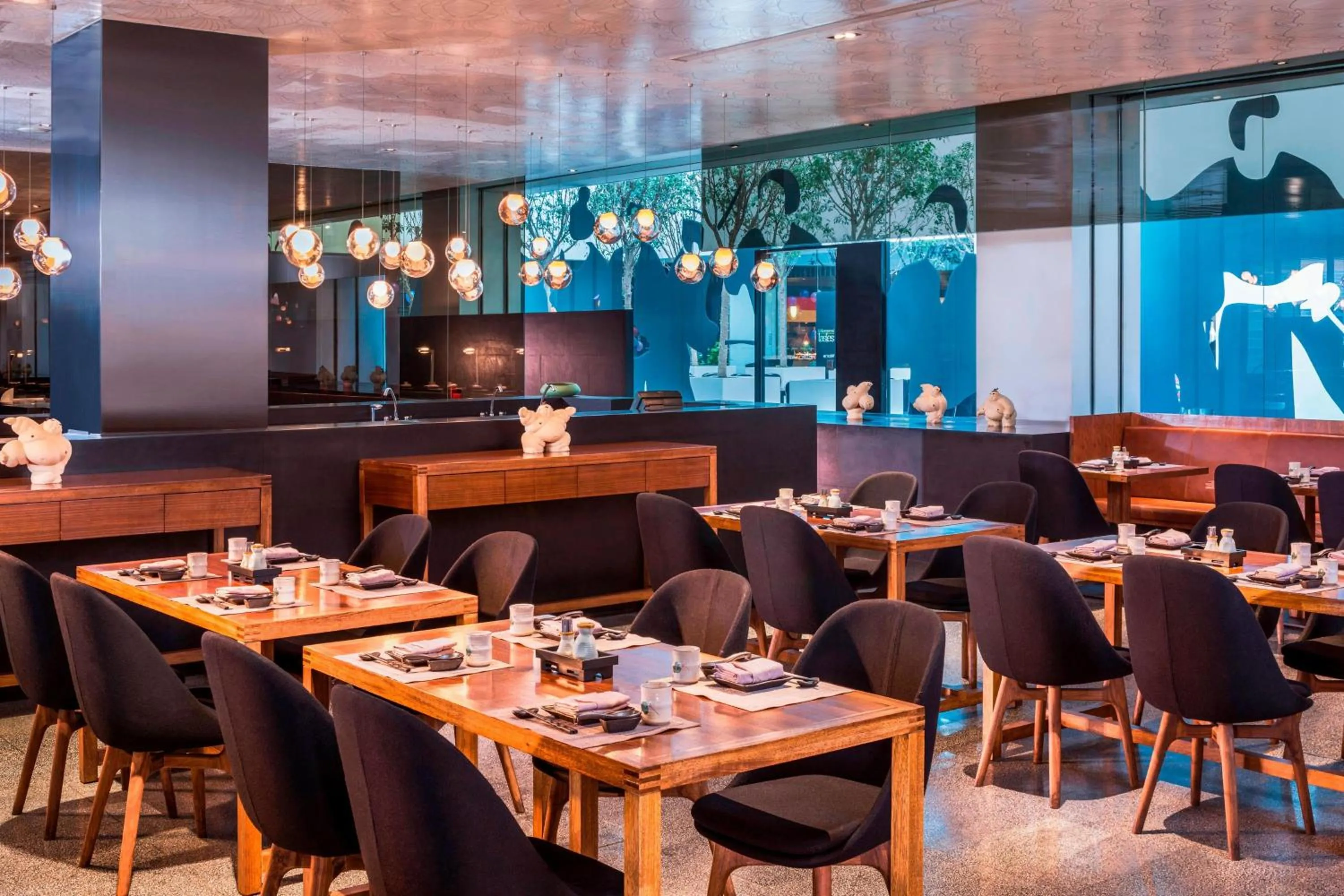 Restaurant/places to eat in The Westin Xi'an - Enjoy 2 Free bottles of beer