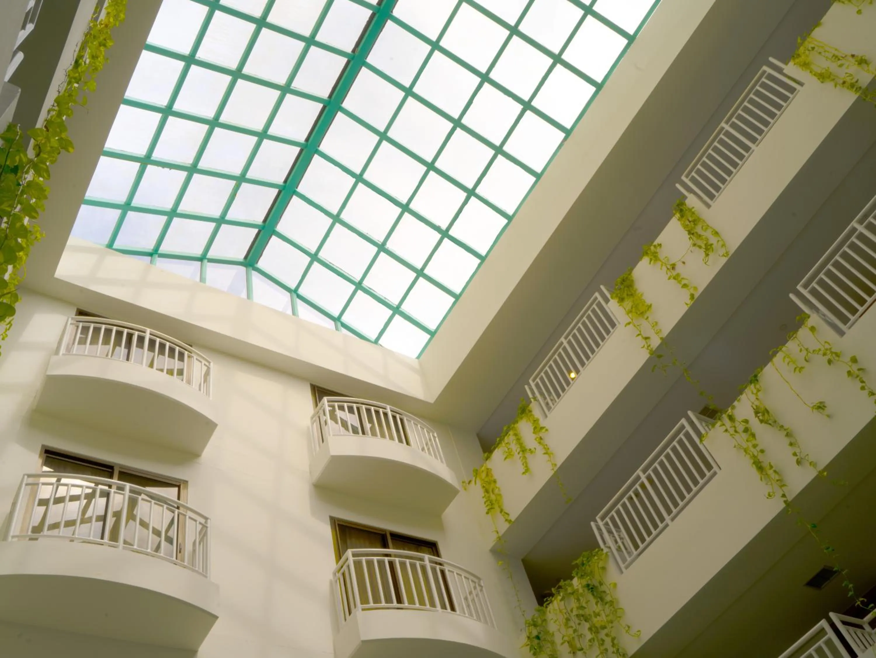 Property building in Holiday Resort & Spa Guam