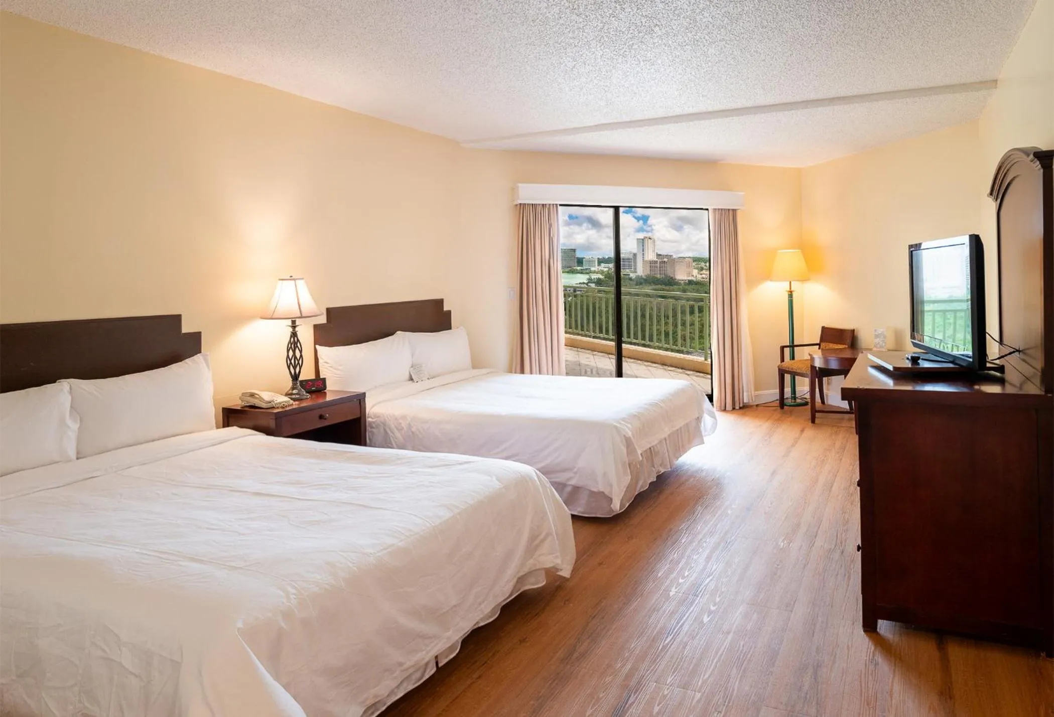 Bed in Holiday Resort & Spa Guam