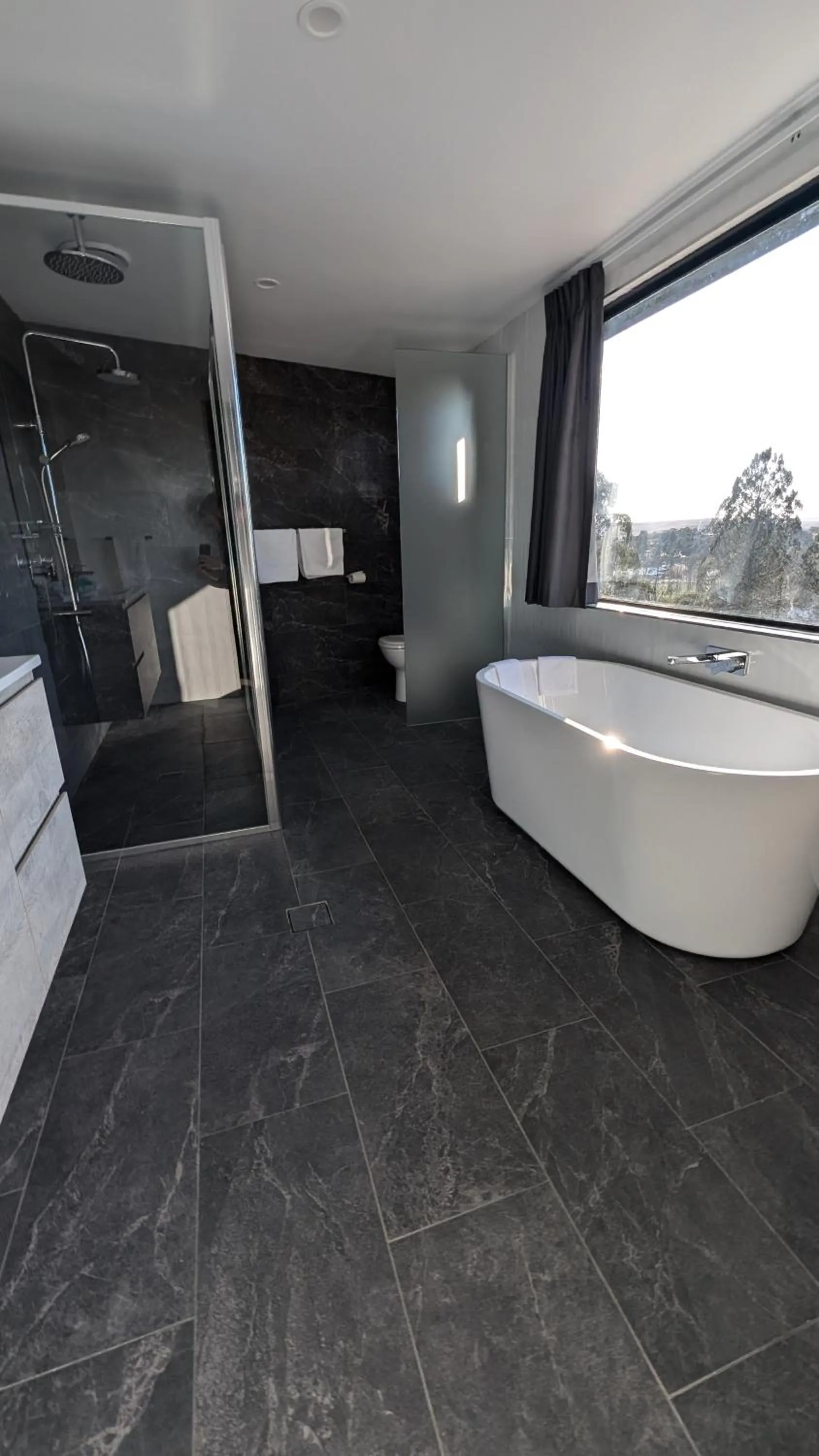 Mountain view in Cooma High Country Motel