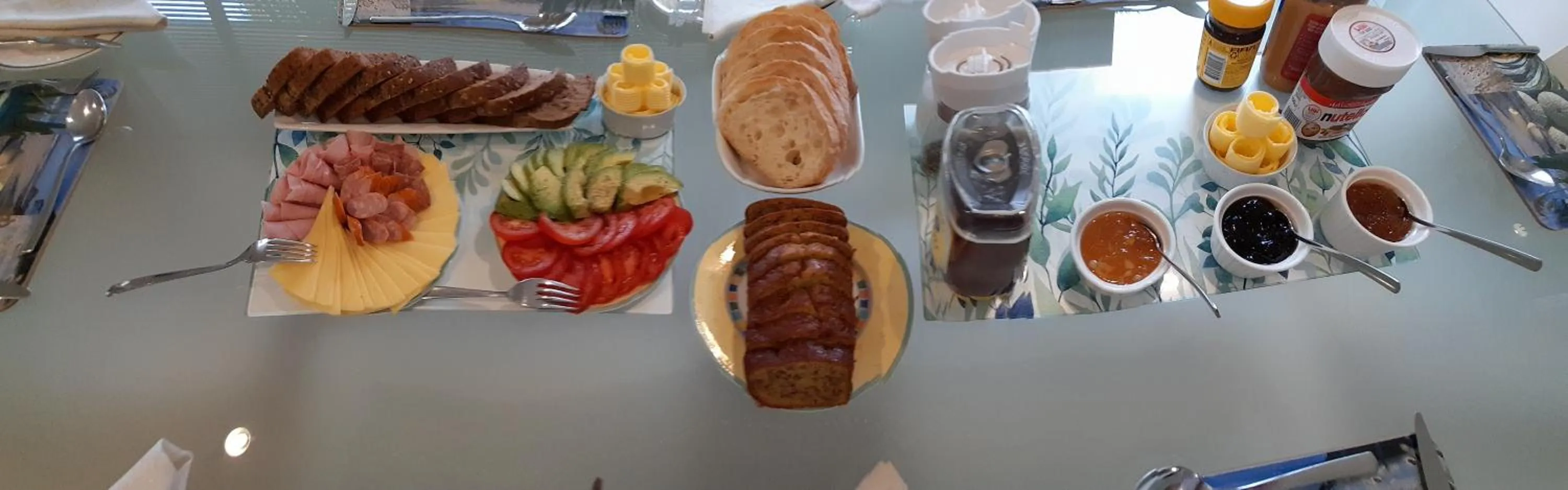 Breakfast in Seascape Villa B&B