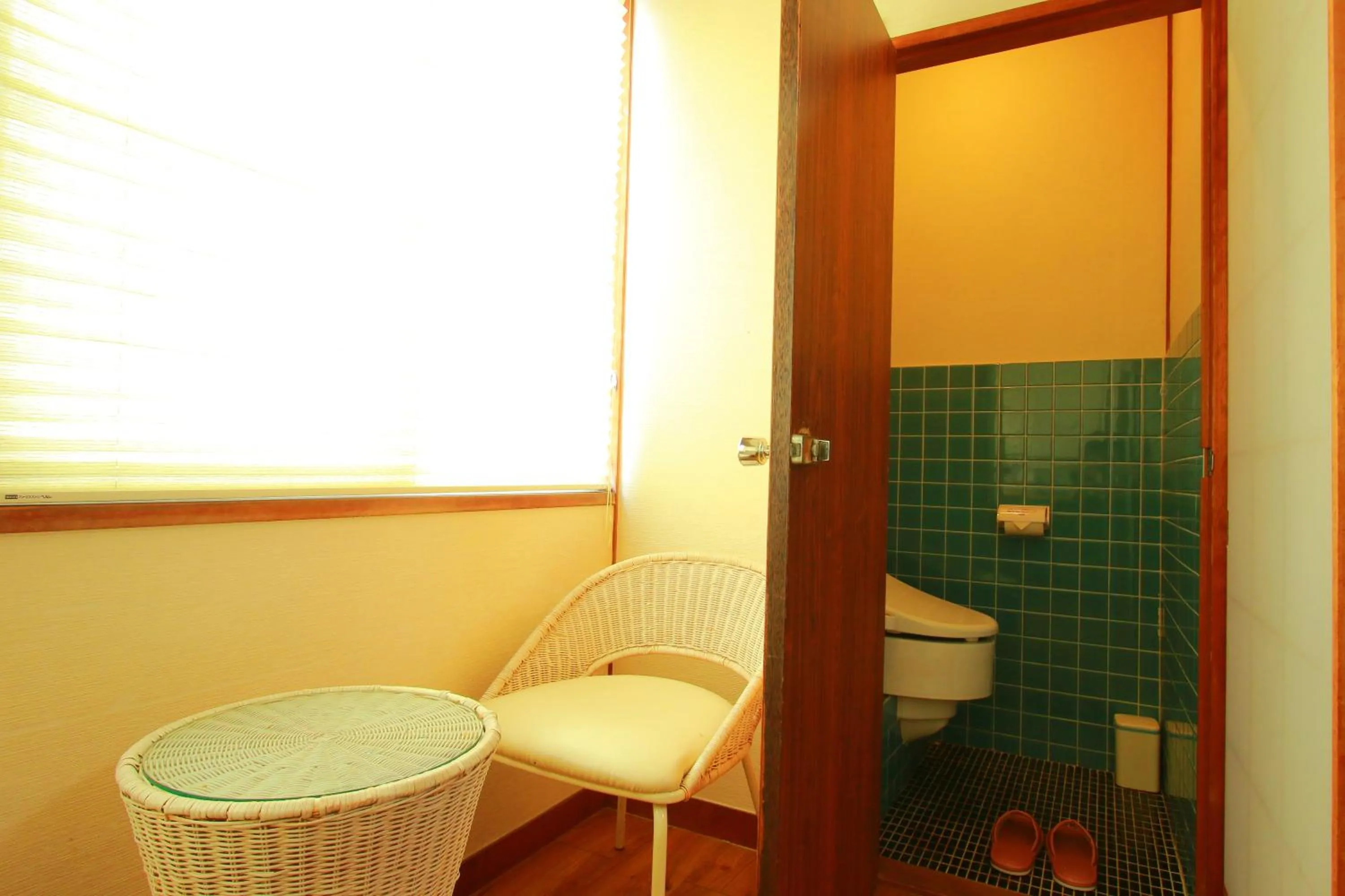 Photo of the whole room in Family Ryokan Kawakyu with Showa Retro, private hot spring