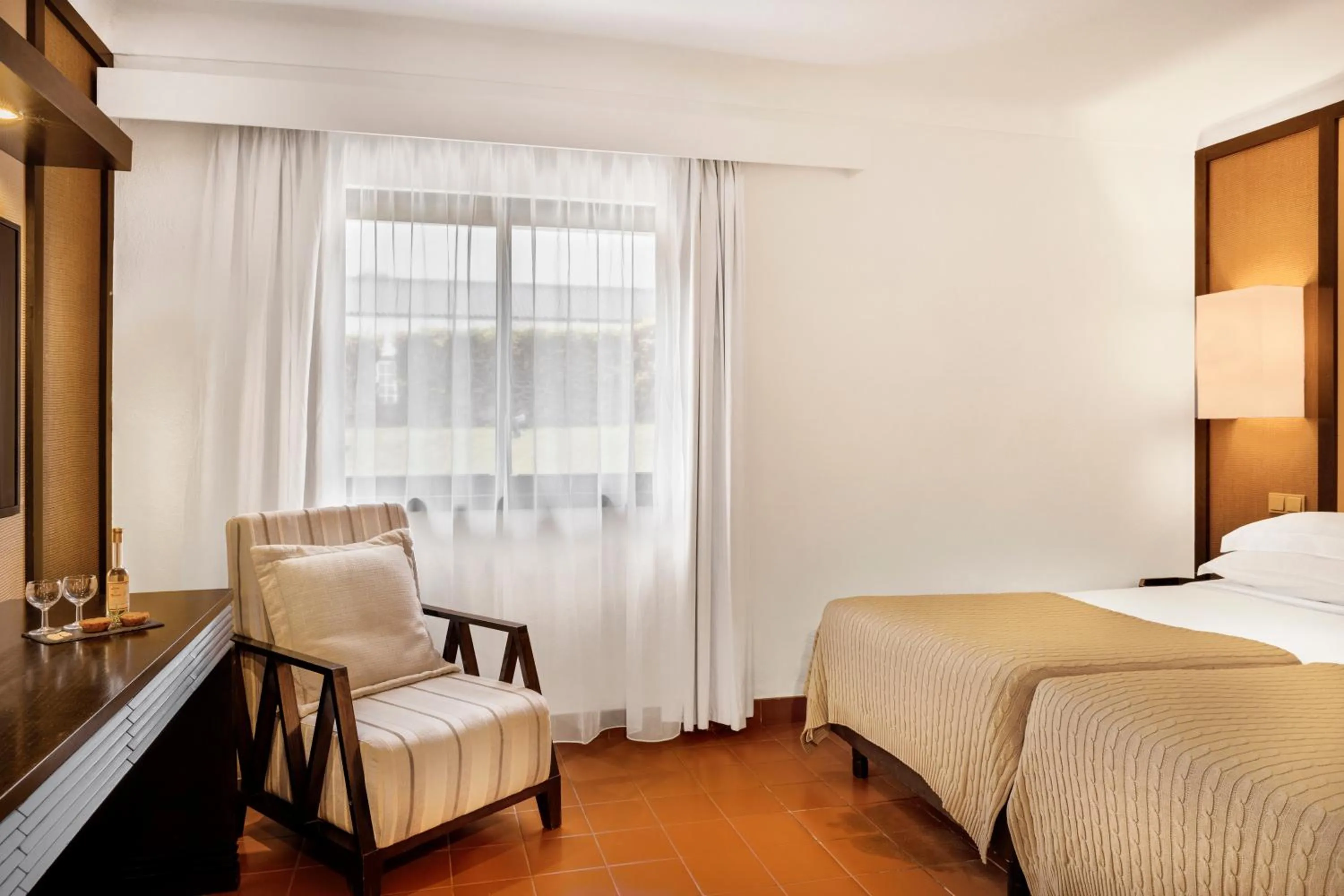 Photo of the whole room, Bed in Pousada Forte da Horta