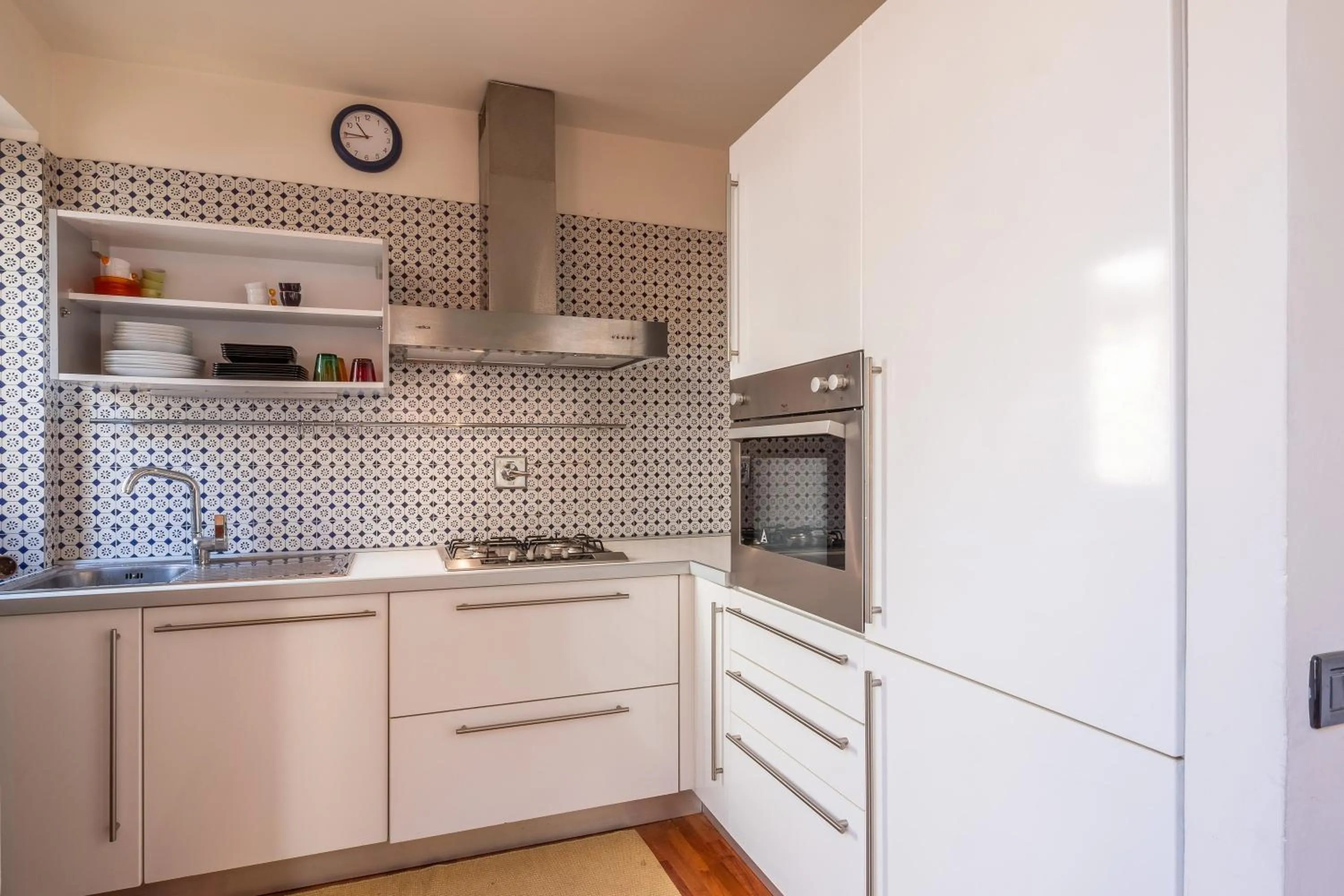 Kitchen or kitchenette in Venezia Terrace by Mmega