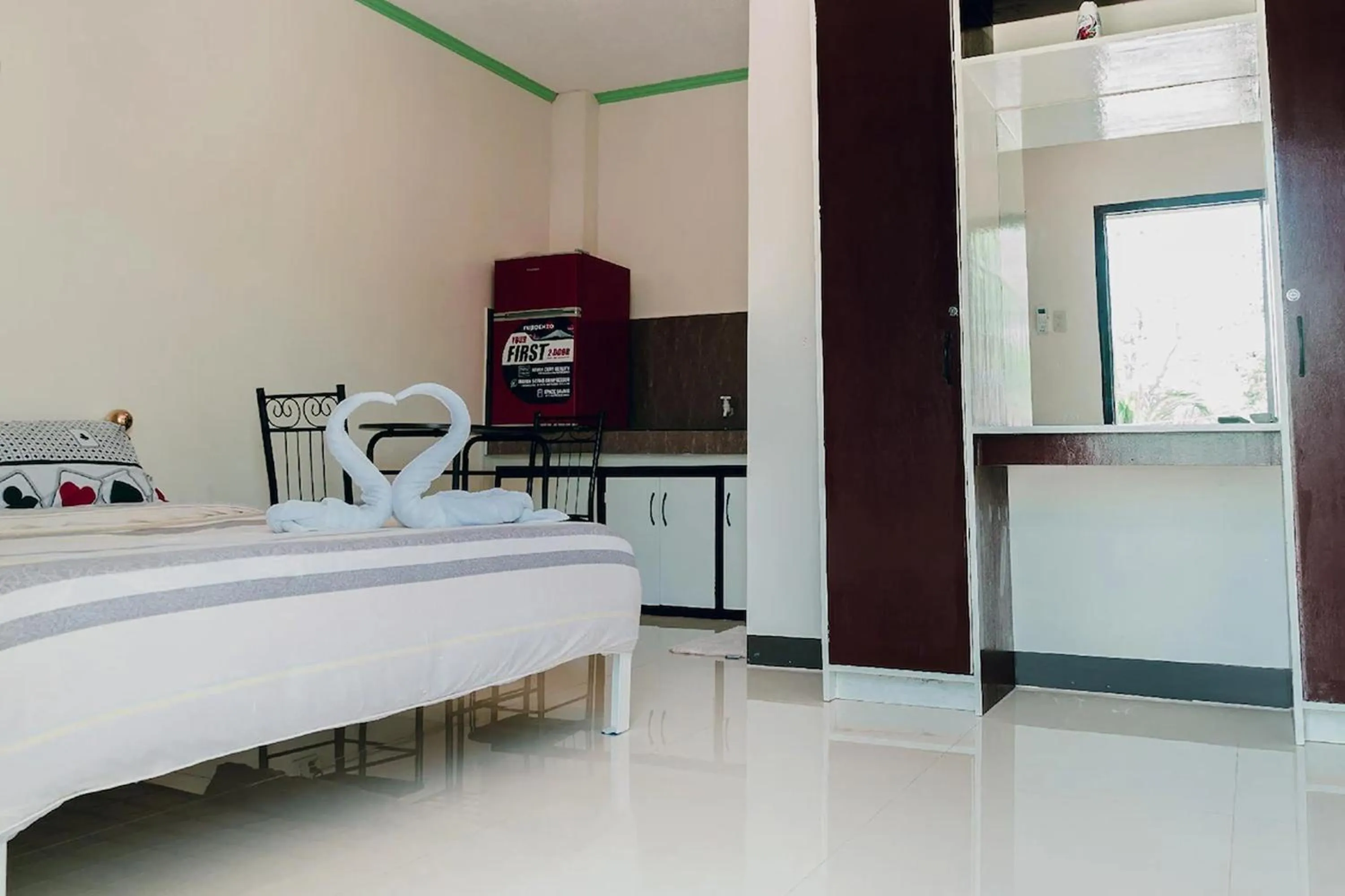 Bed in Diane Sunshine Villa Panglao near Beach