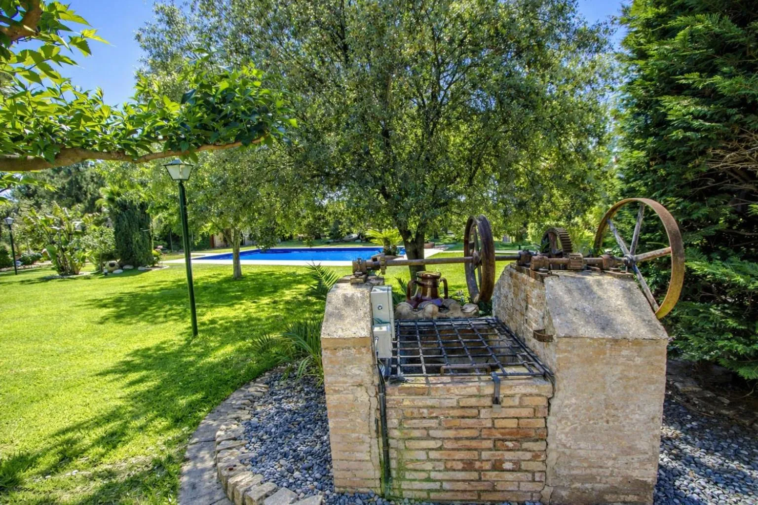 Catalunya Casas Unique sanctuary with extra large pool!