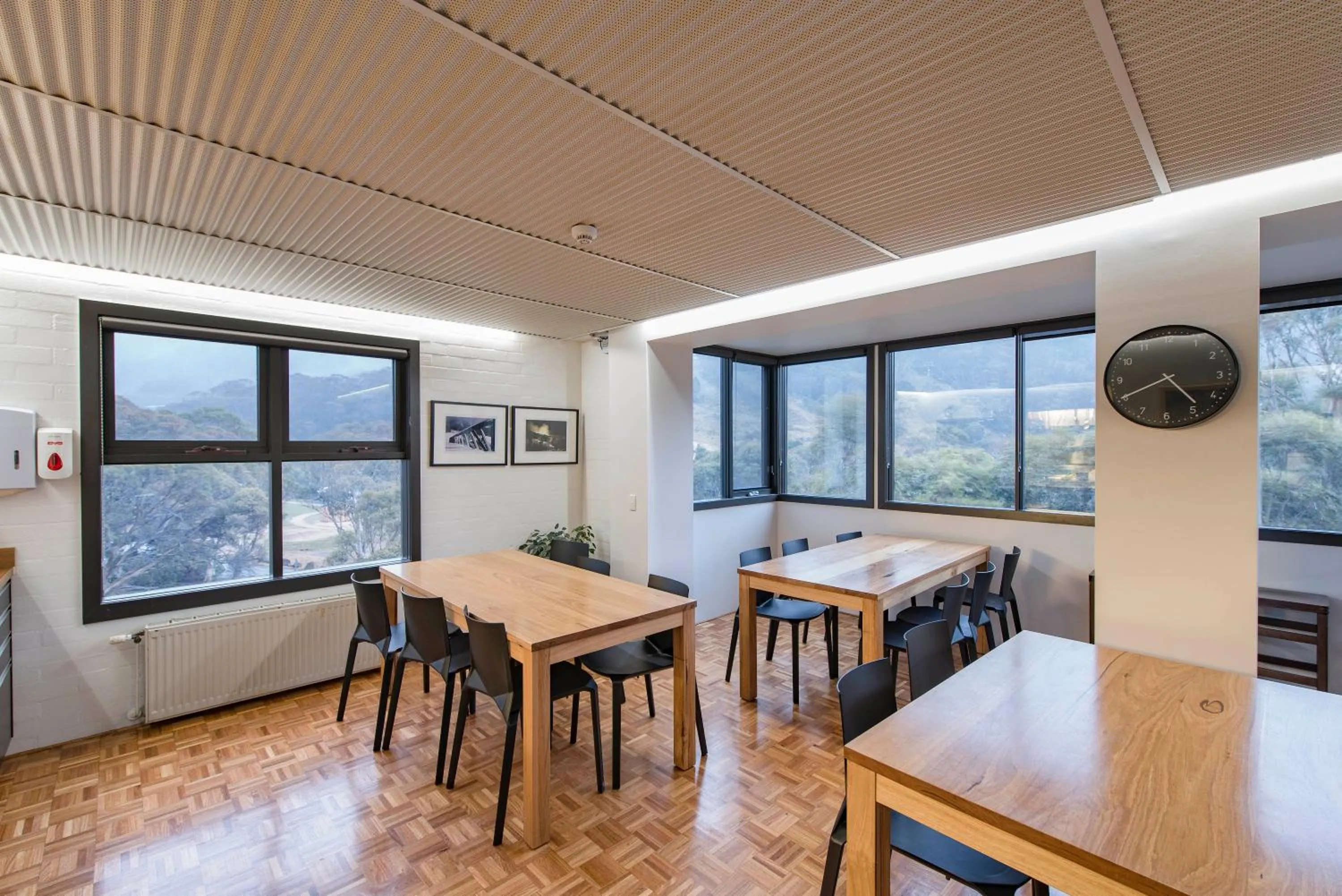 Seating area in Boali Lodge Thredbo