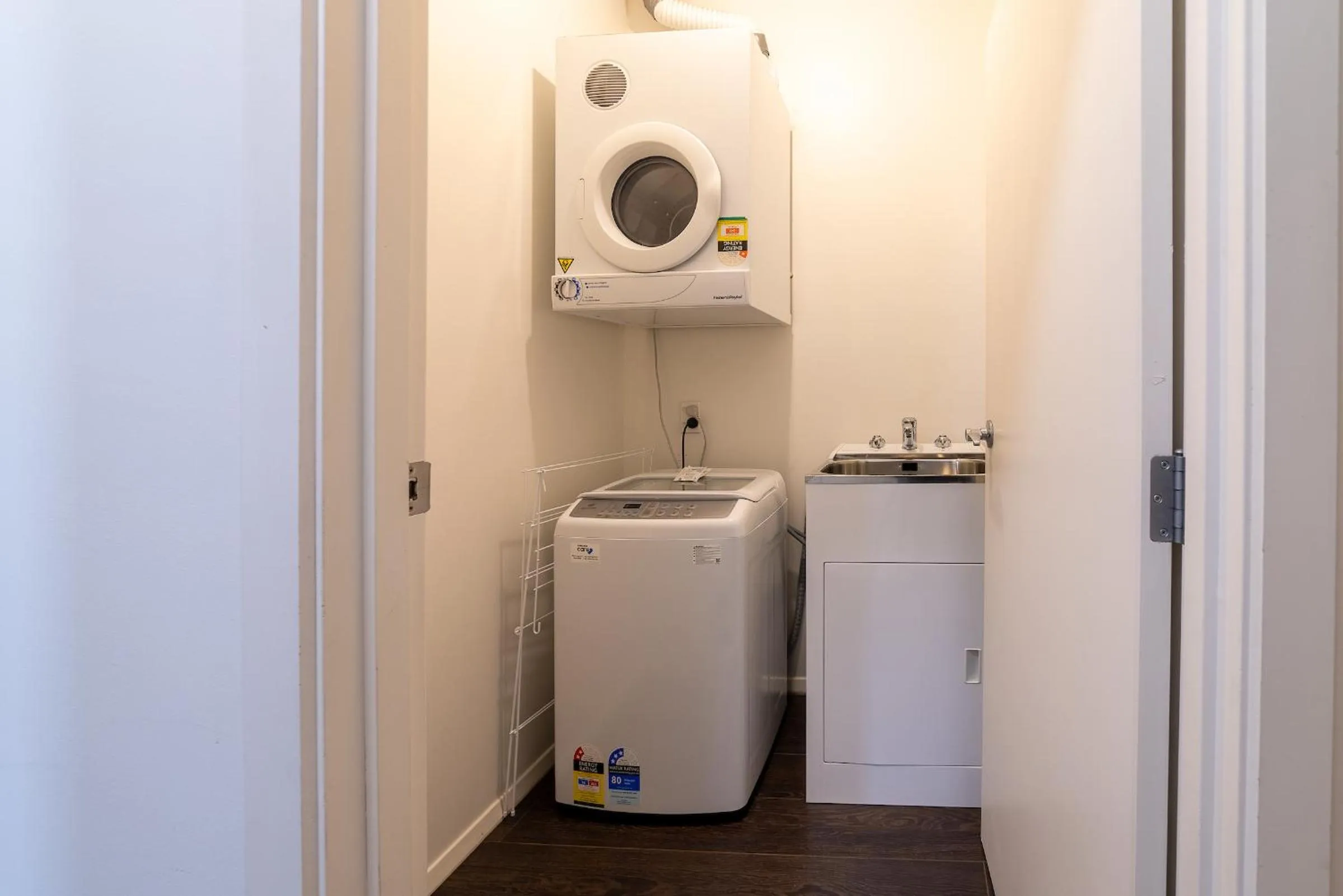 315 Euro Motel and Serviced Apartments