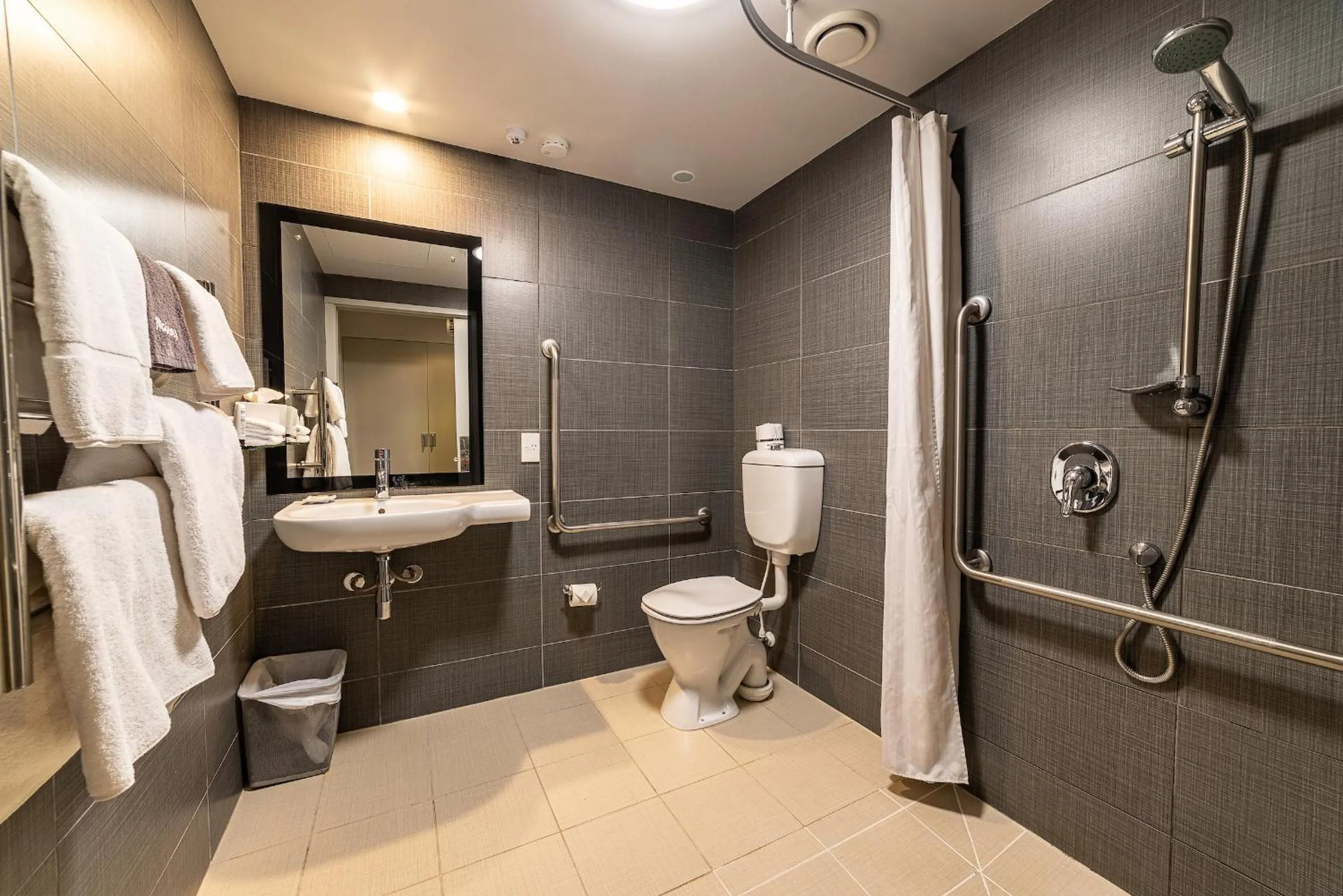 315 Euro Motel and Serviced Apartments