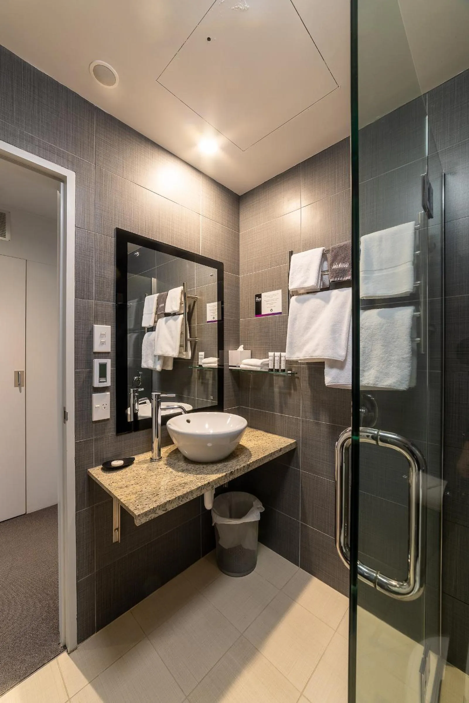 315 Euro Motel and Serviced Apartments