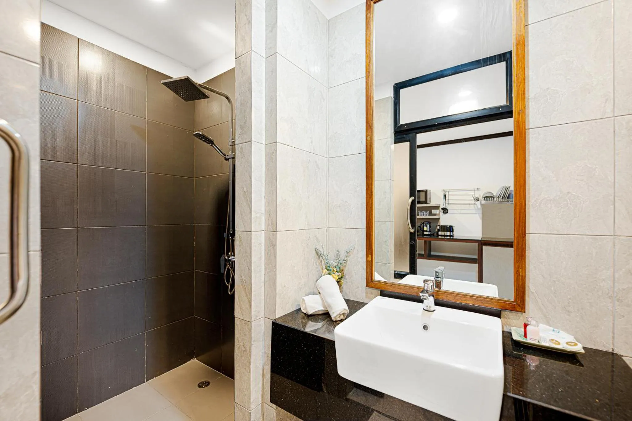 Shower in MyVillage Lamai