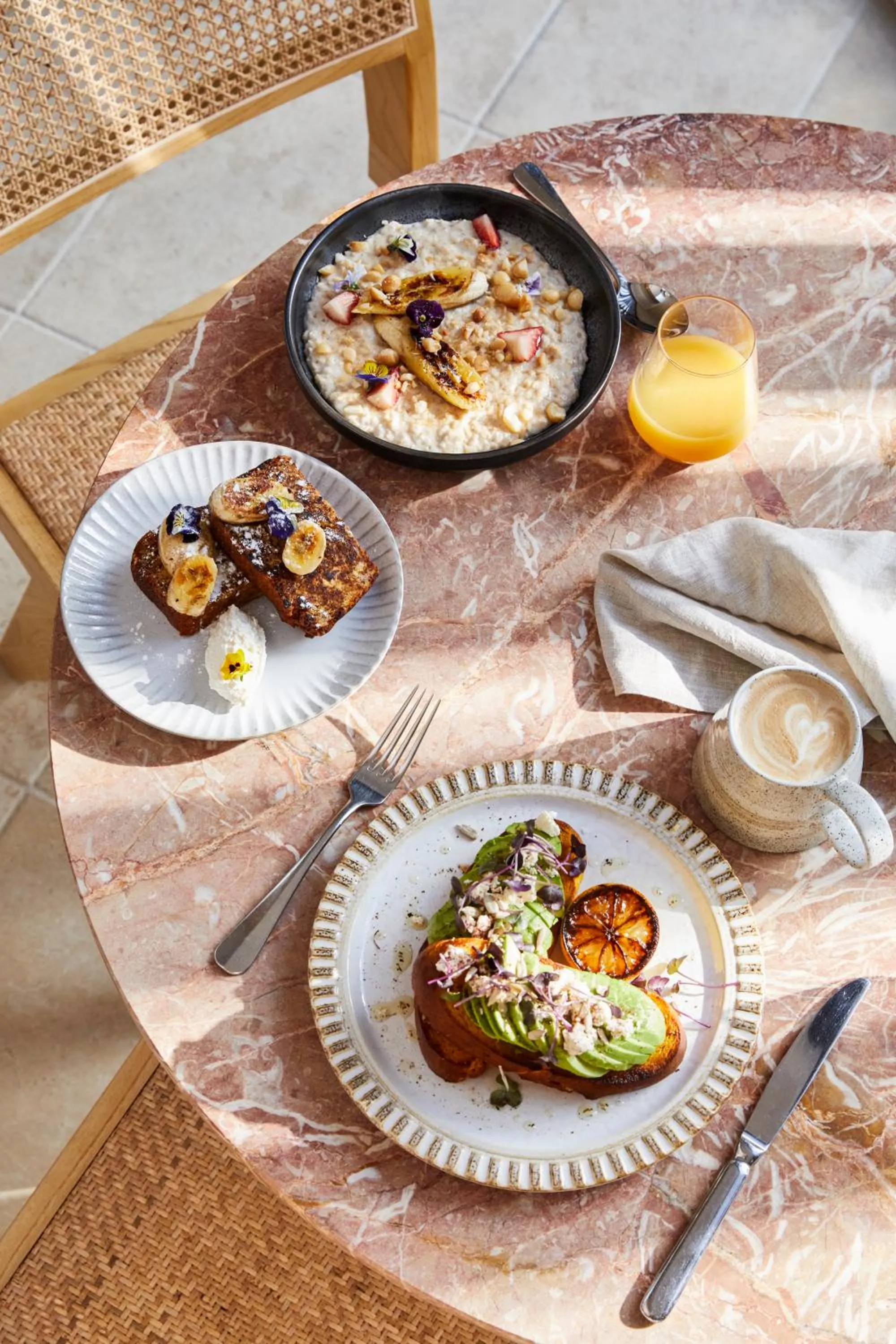 Restaurant/places to eat in The Clairfield Hotel