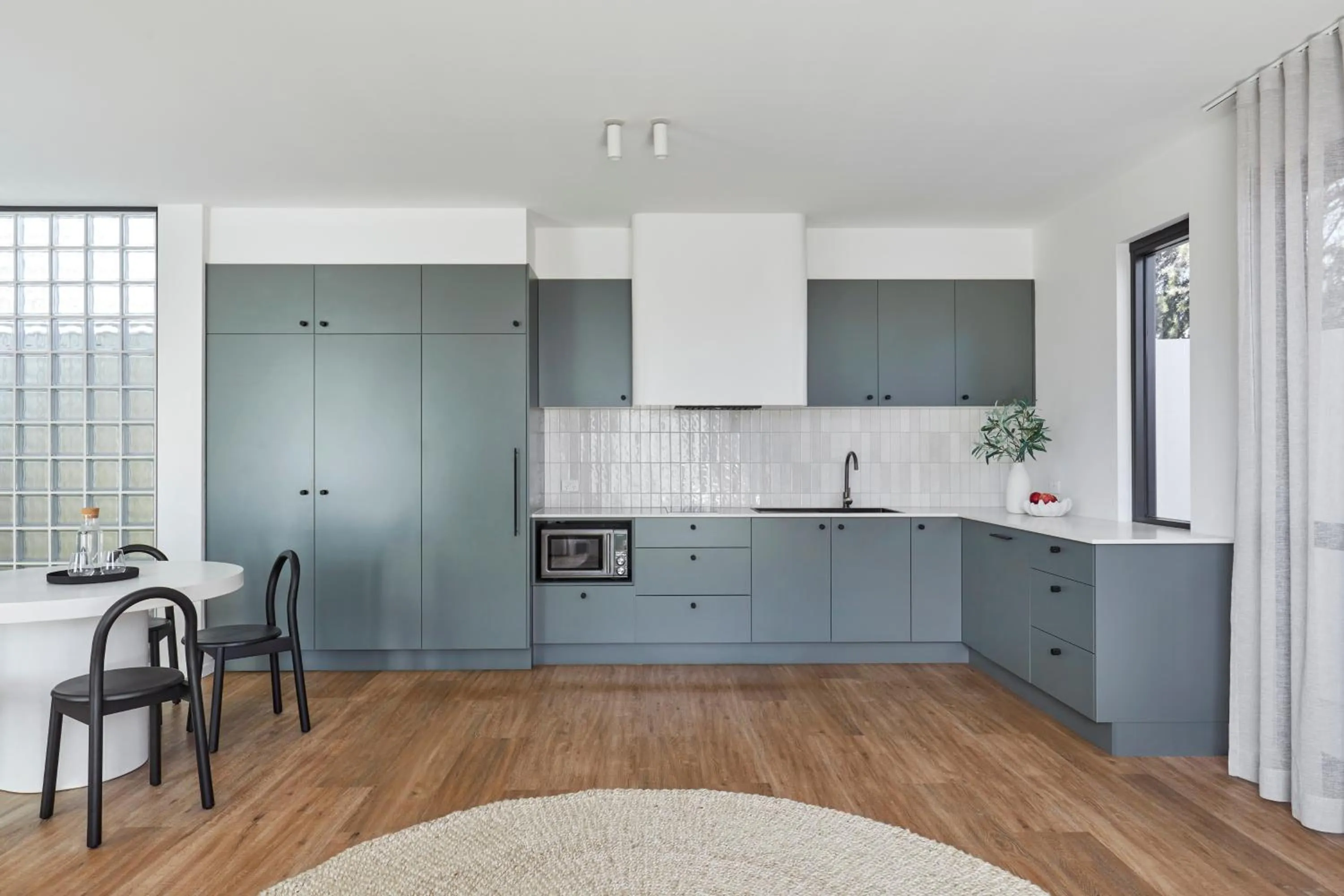 Kitchen or kitchenette in The Clairfield Hotel