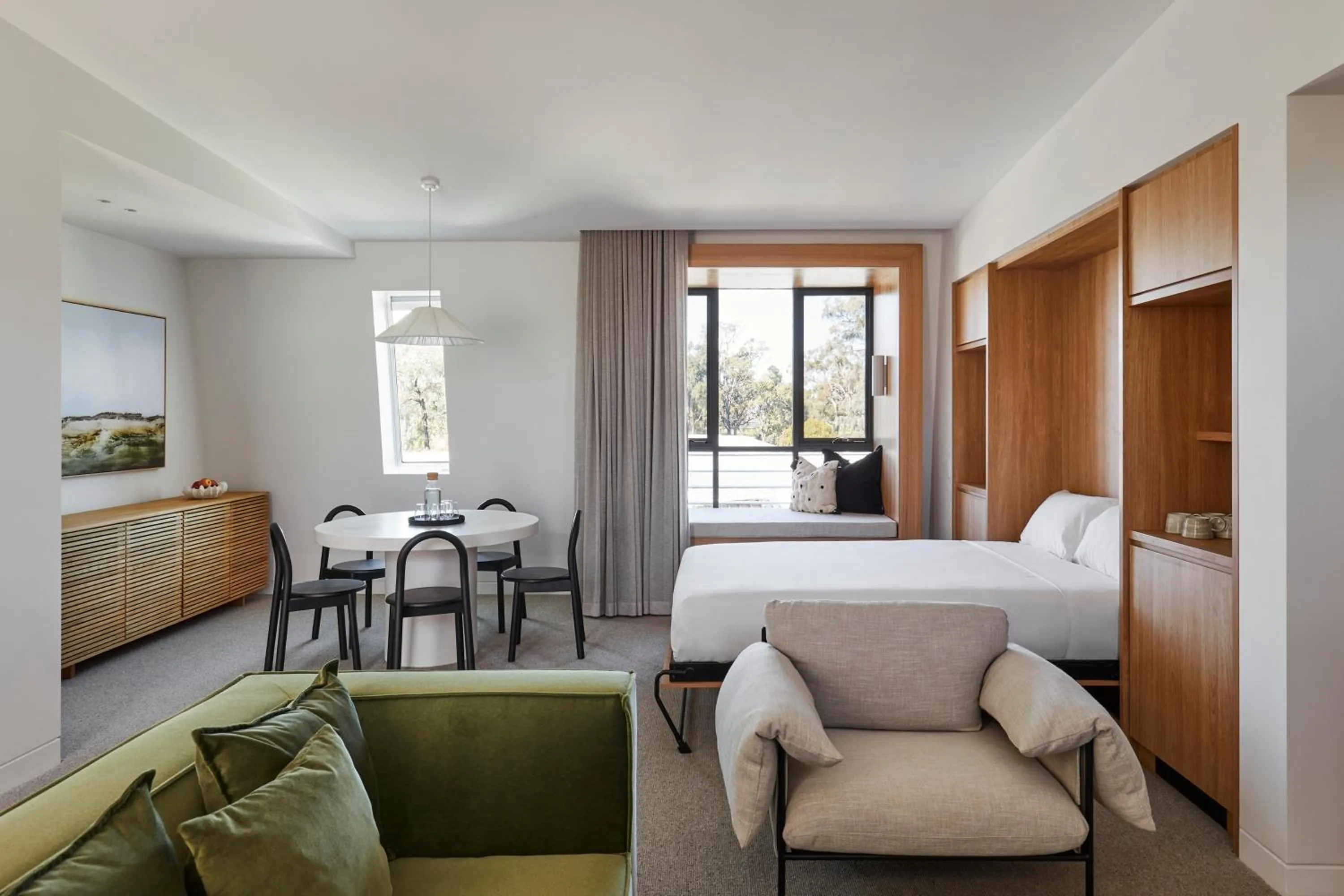 Living room, Bed in The Clairfield Hotel