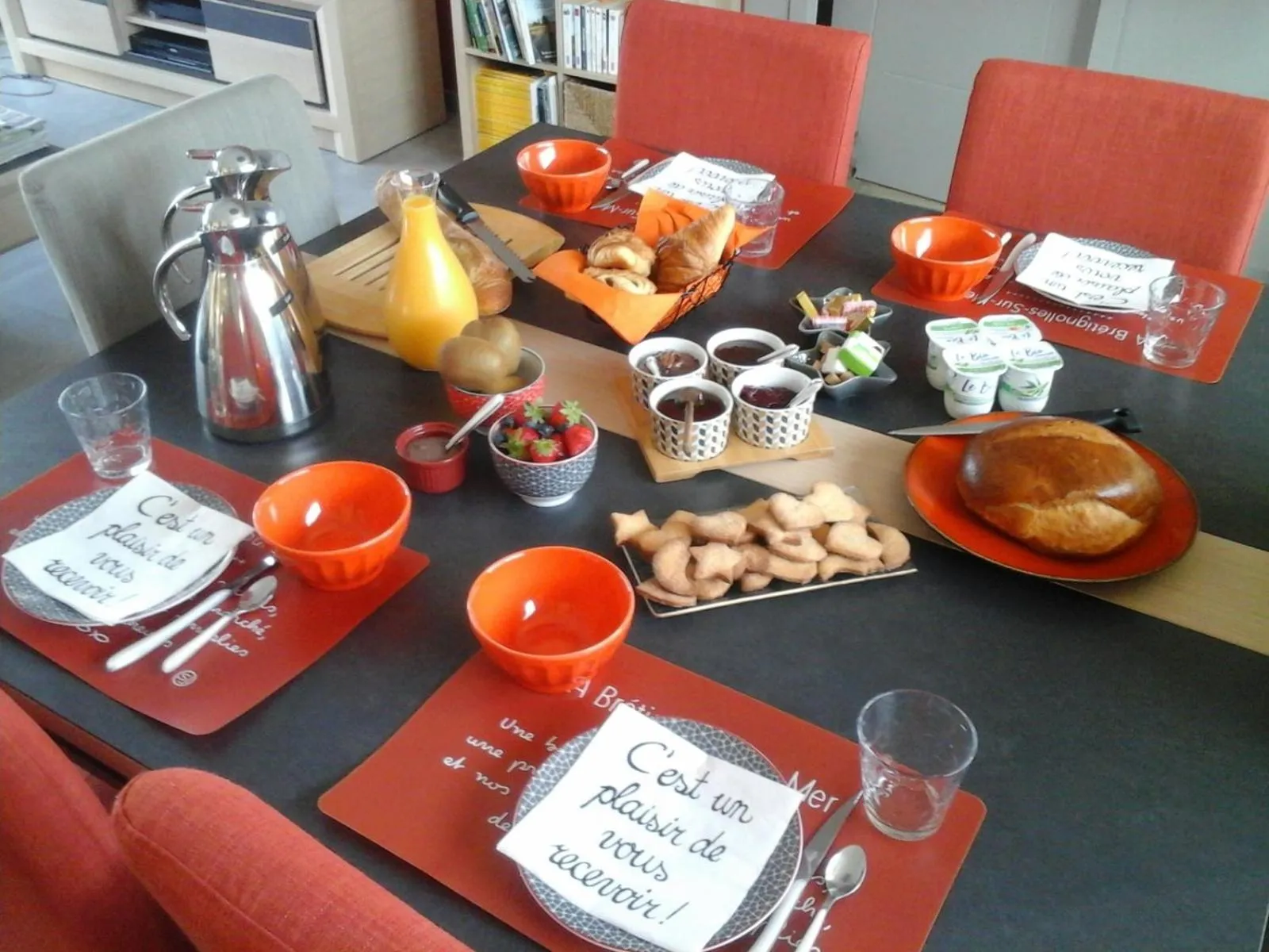 Breakfast in Le Temps d'une Pause