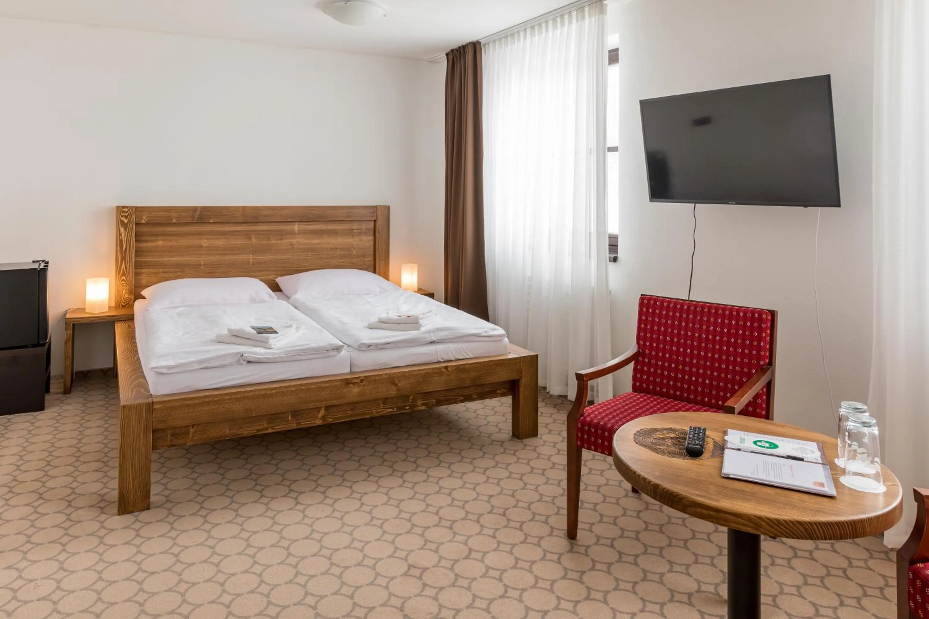 Photo of the whole room, Bed in Luční bouda