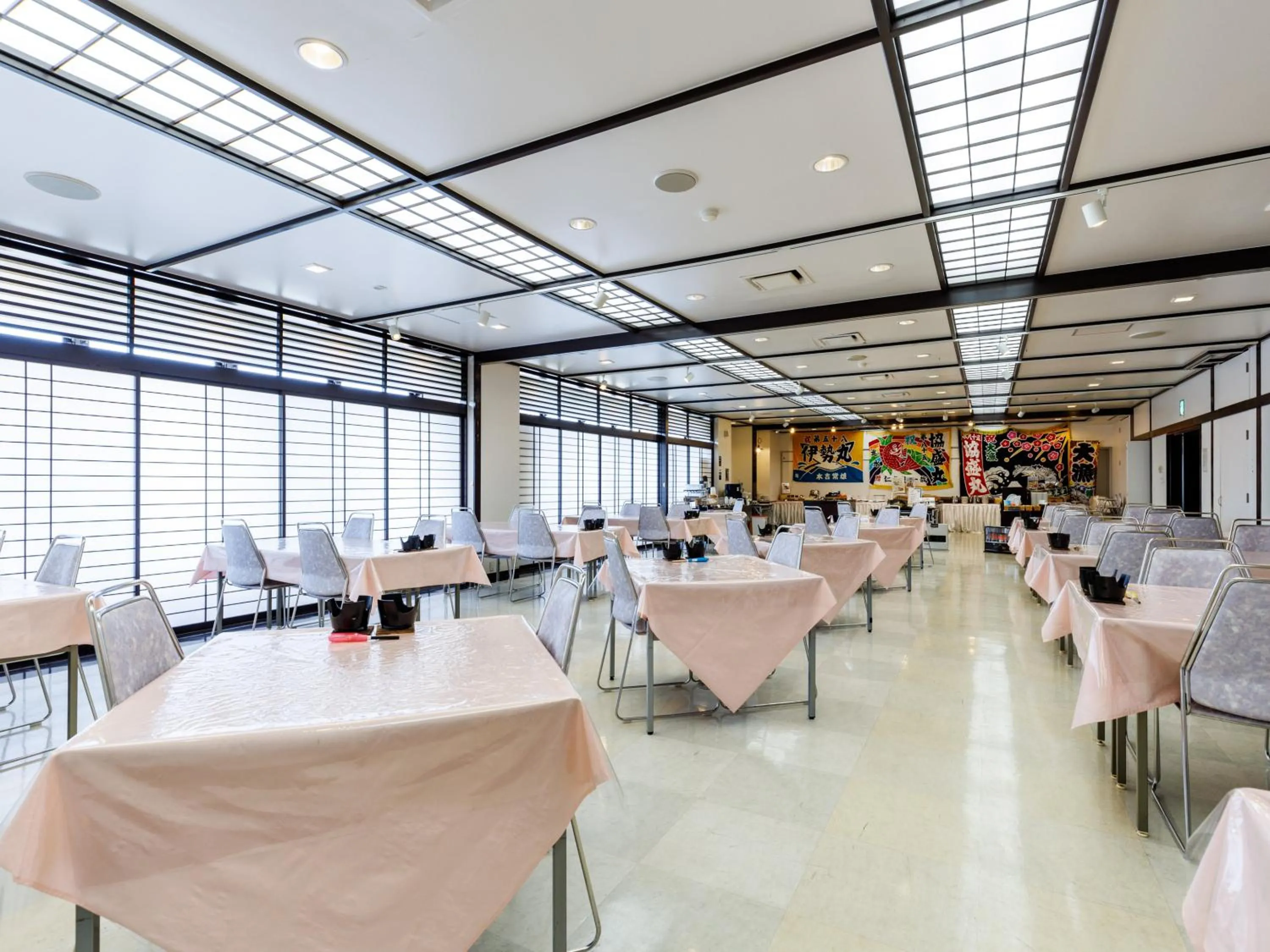 Restaurant/places to eat in Tabist Hotel Nemuro Kaiyoutei