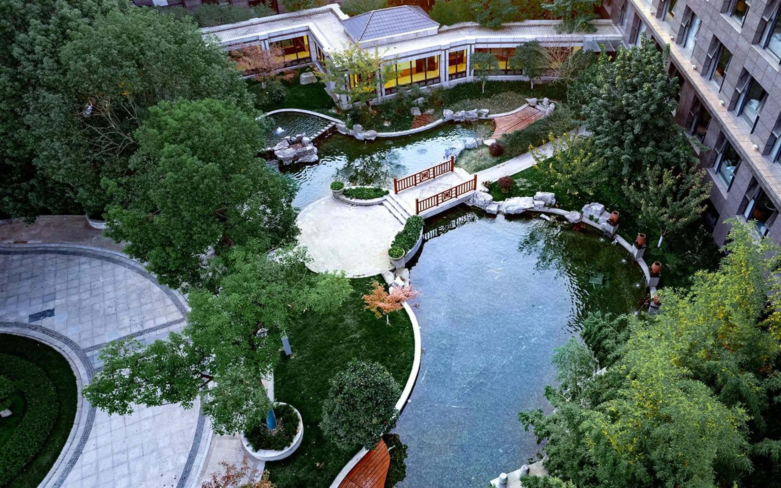 Garden view in Yancheng Shuicheng Hotel