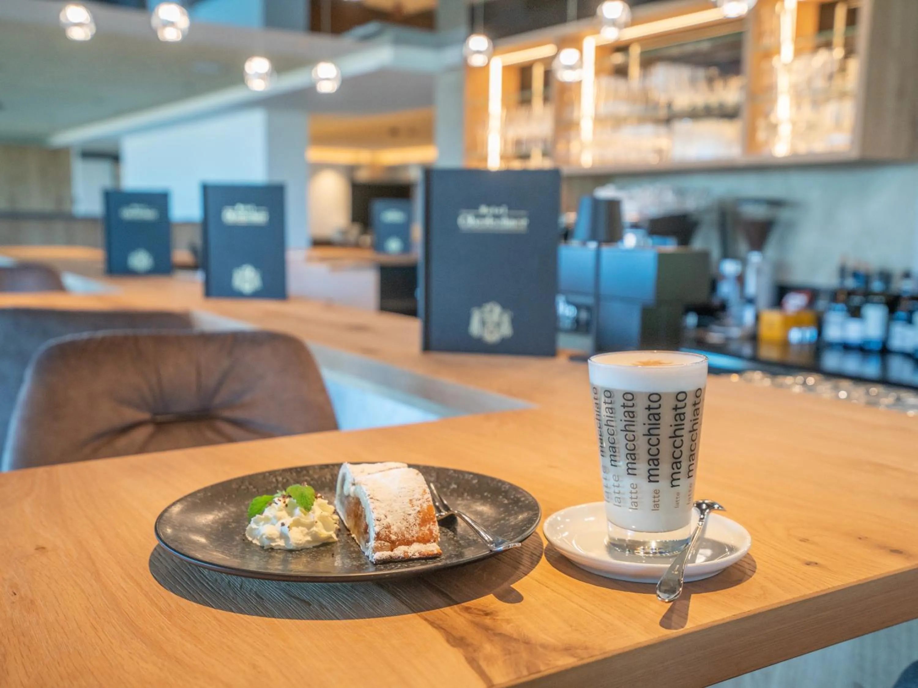 Coffee/tea facilities in Hotel Purvita by Oberlechner