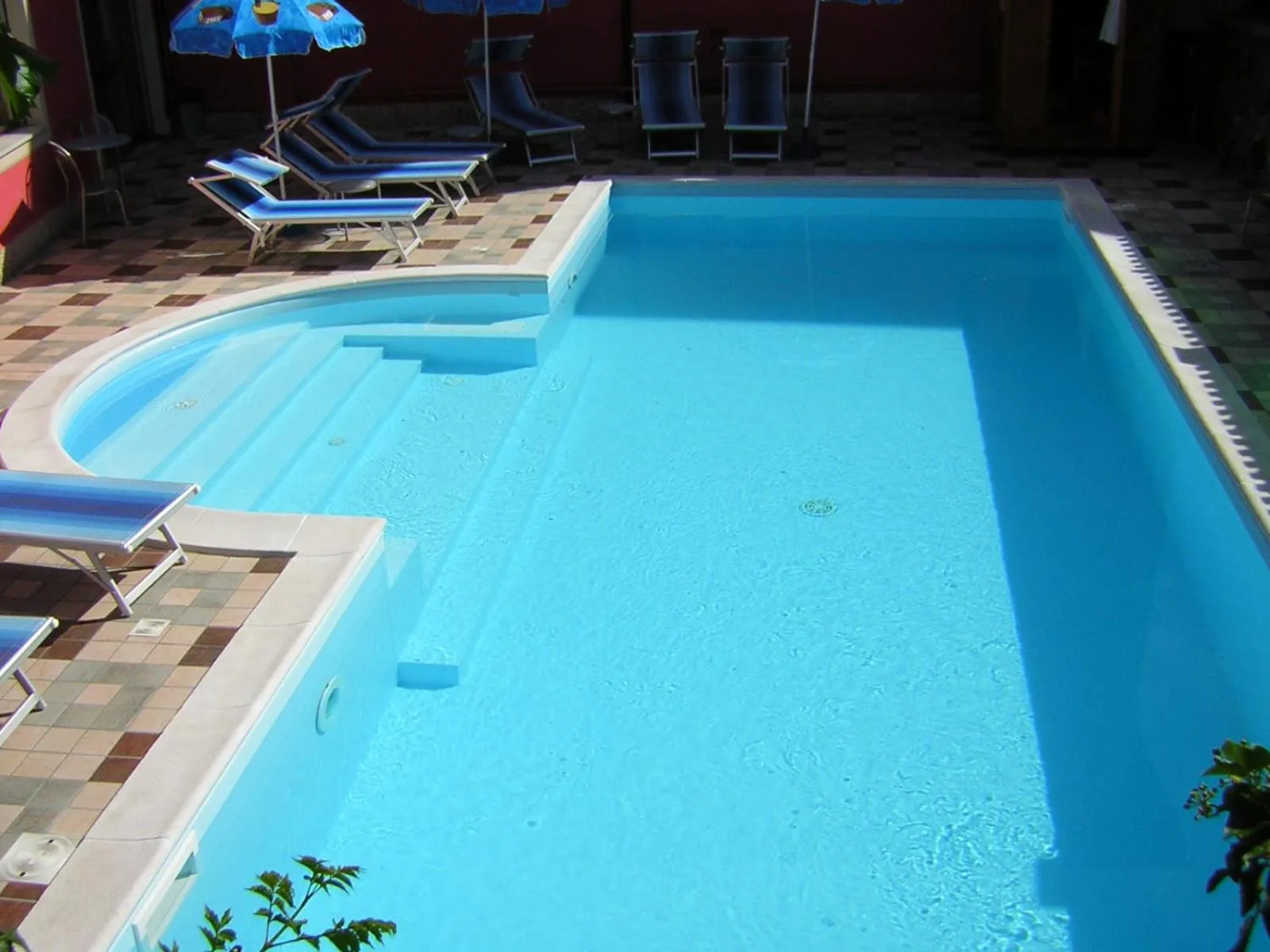 Pool view in Albergo Neni