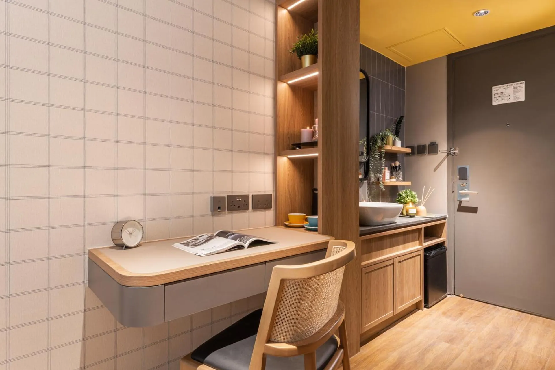 Seating area in Dash Living on Hollywood