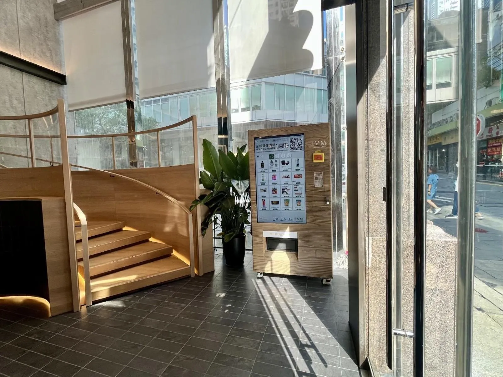 Property building in Dash Living on Hollywood