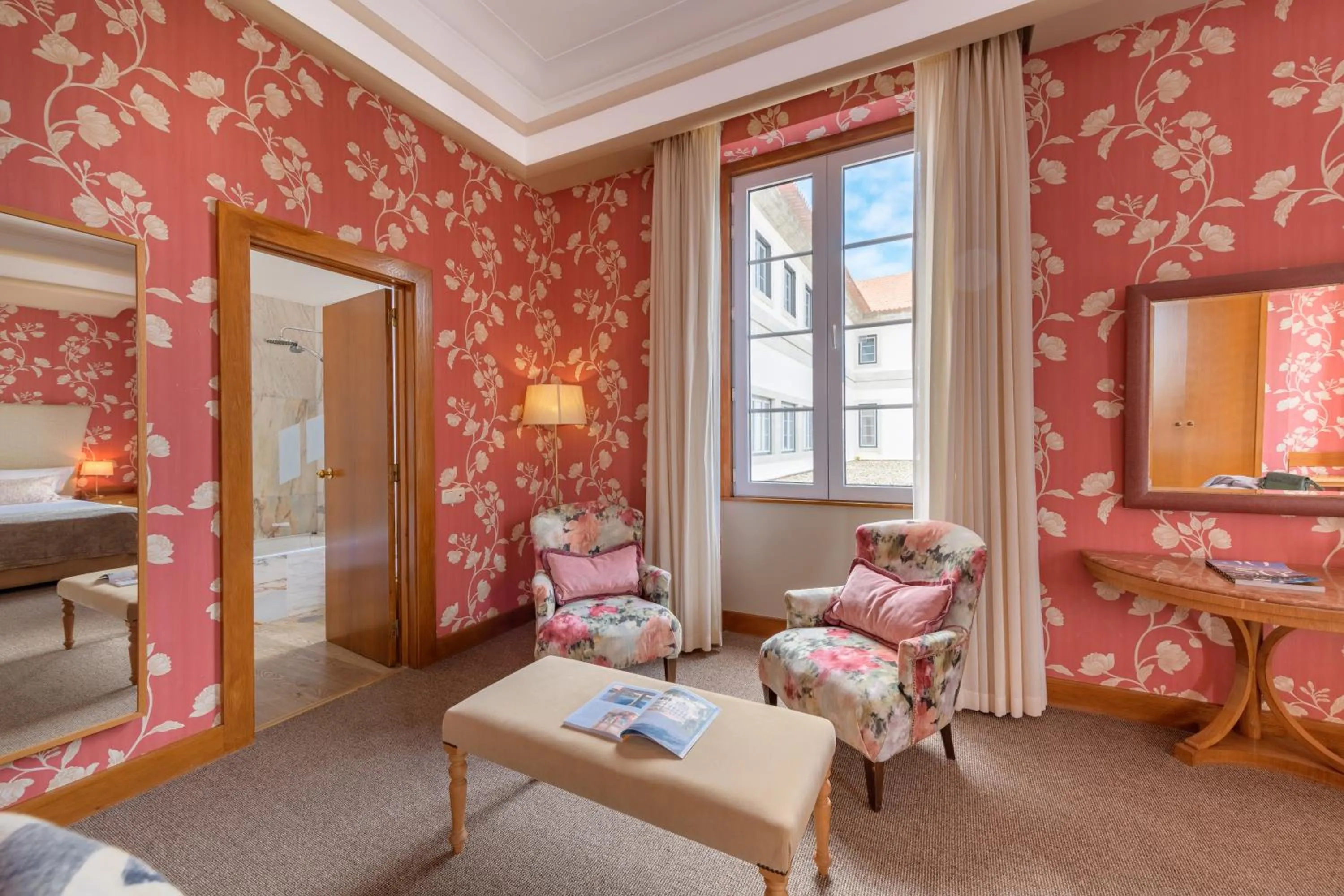 Photo of the whole room, Bed in Pousada de Viana do Castelo