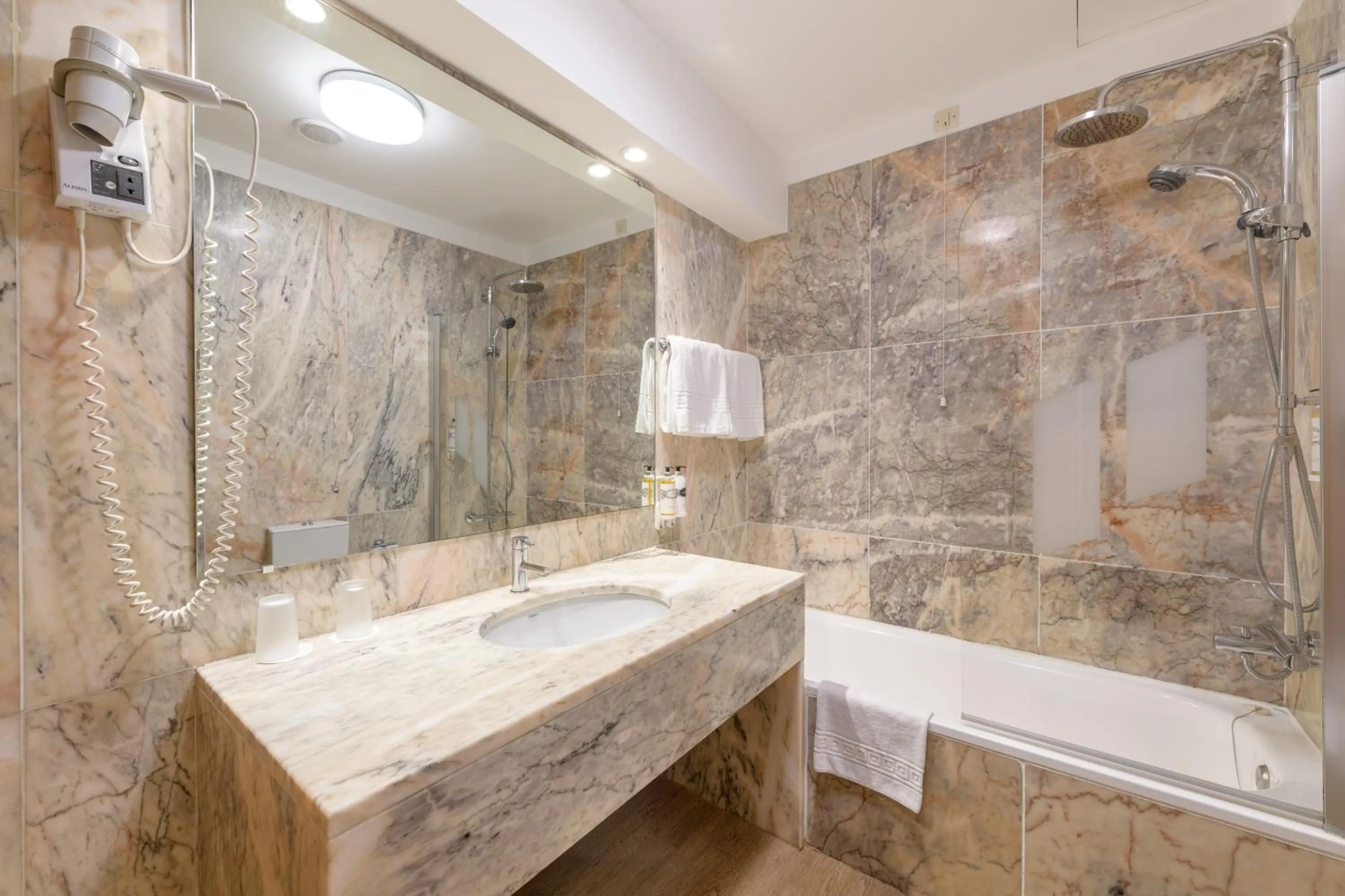 Bathroom in Pousada de Viana do Castelo