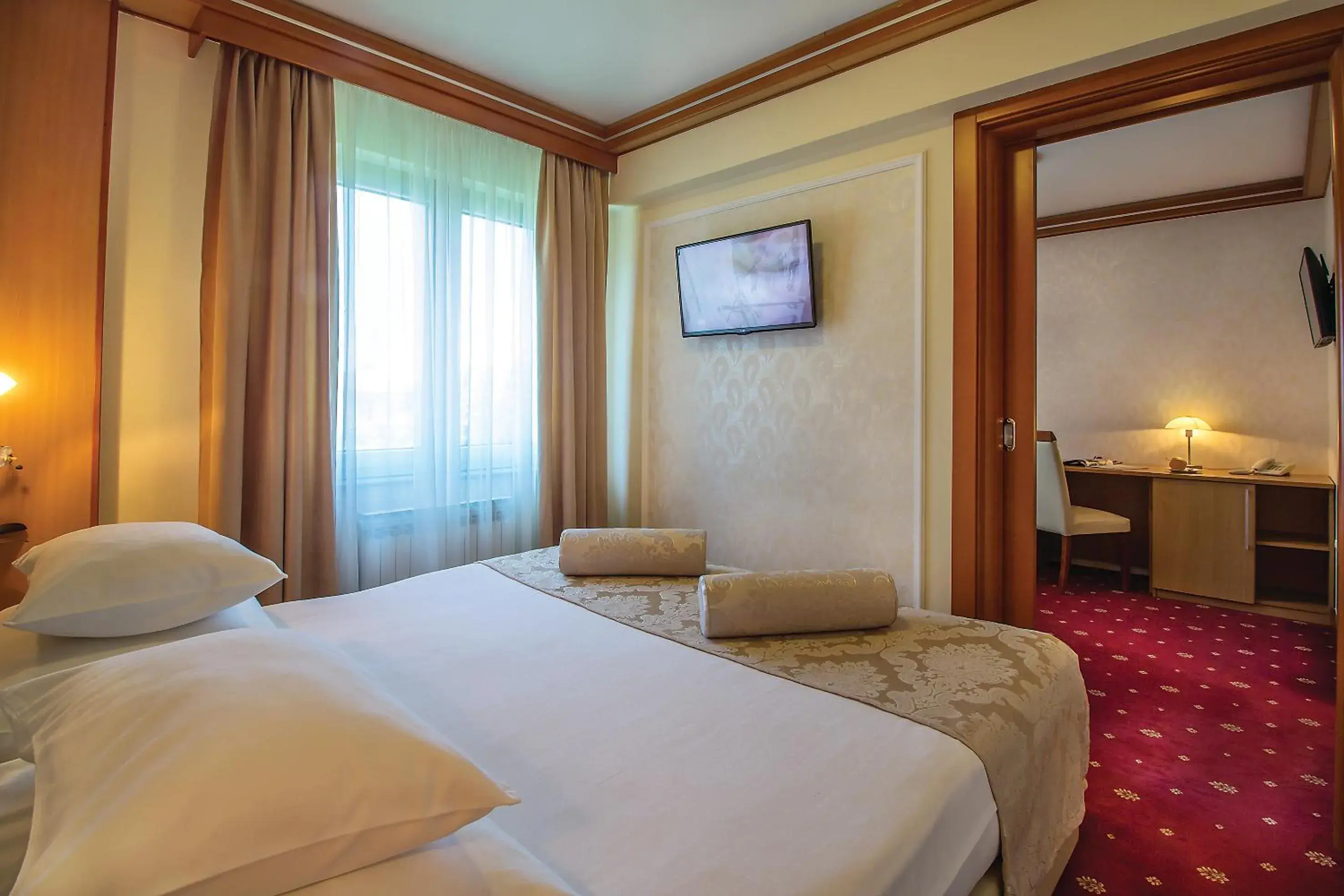 Family Room with Garden View in Hotel Cezar Banja Luka Family Room with Garden View in Hotel Cezar Banja Luka