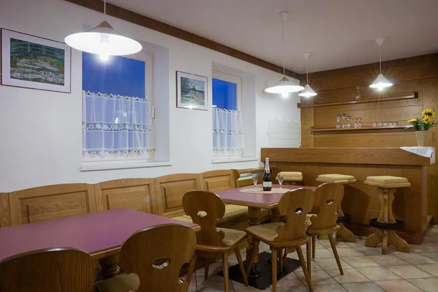 Communal lounge/ TV room in Residence Montana