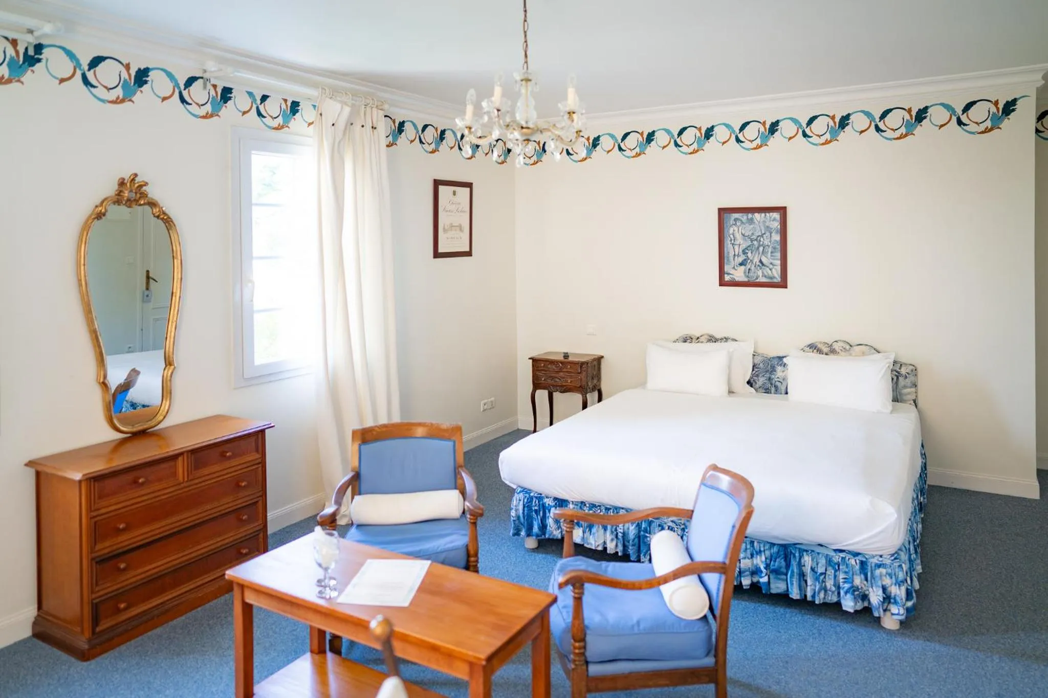 Bedroom, Bed in Hôtel de Margaux