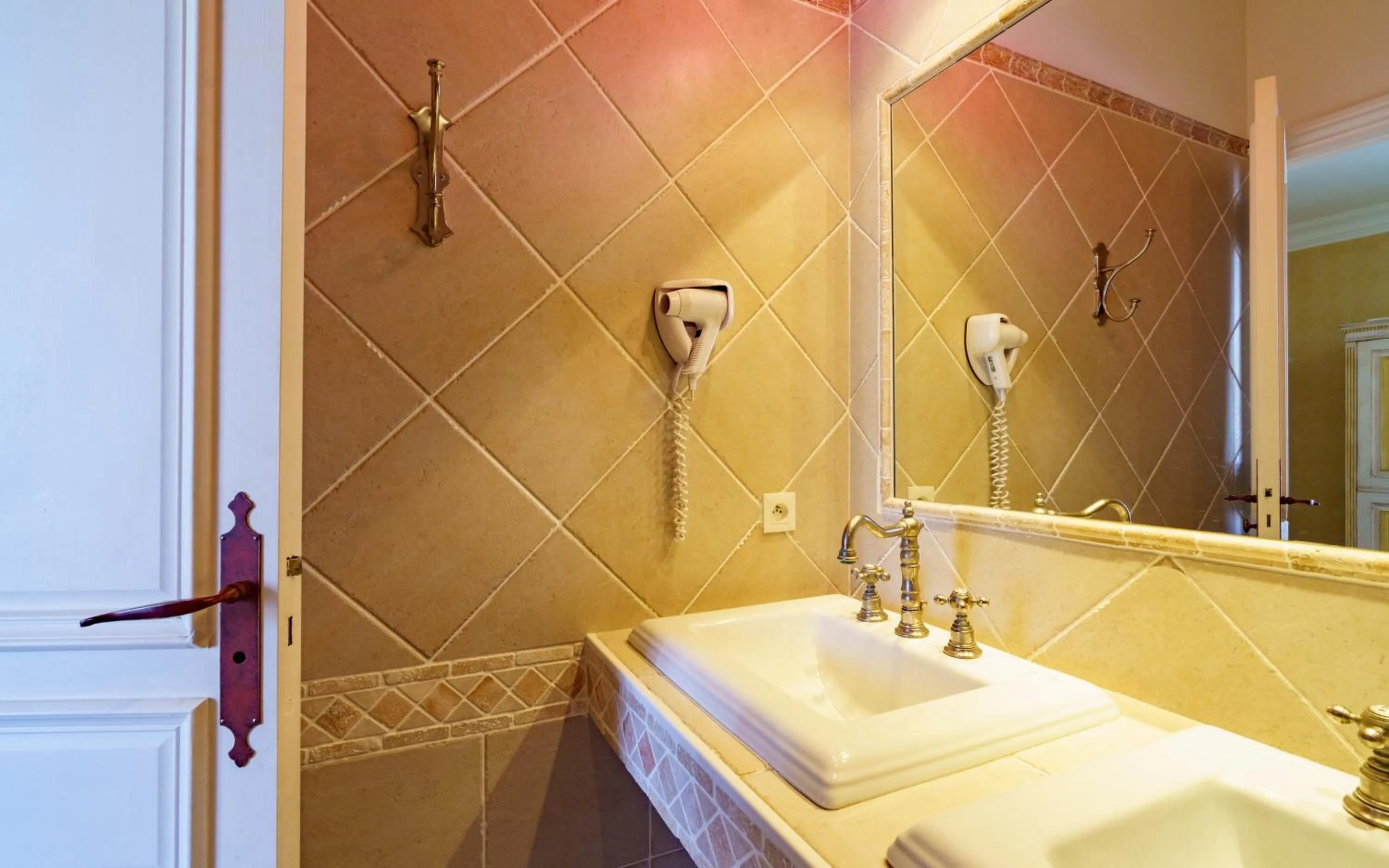 Bathroom in Hôtel de Margaux