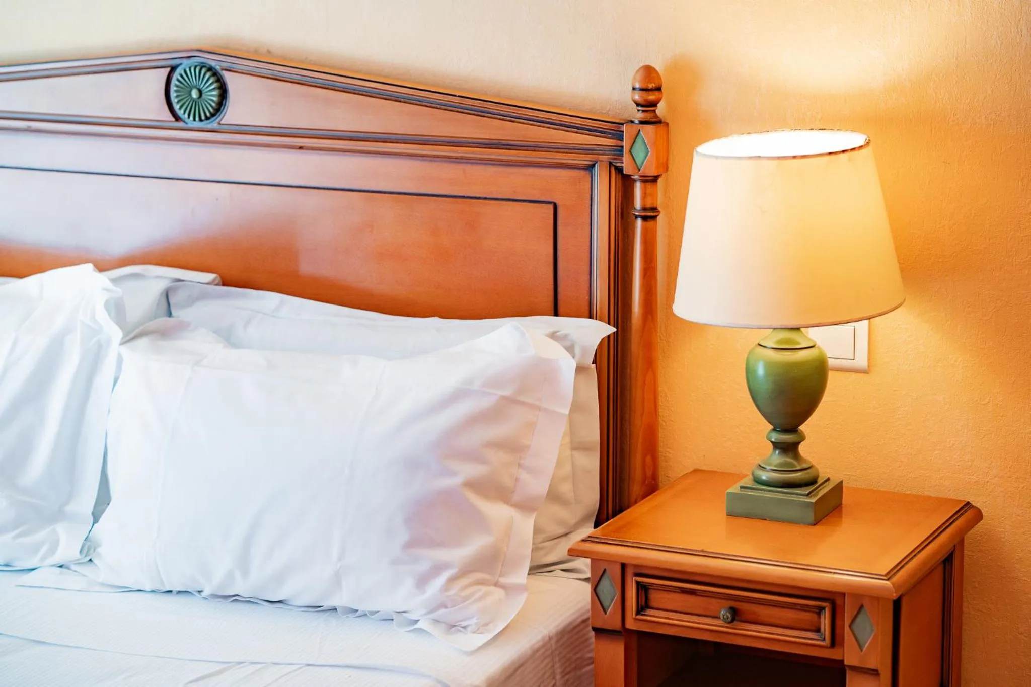 Bed in Hôtel de Margaux