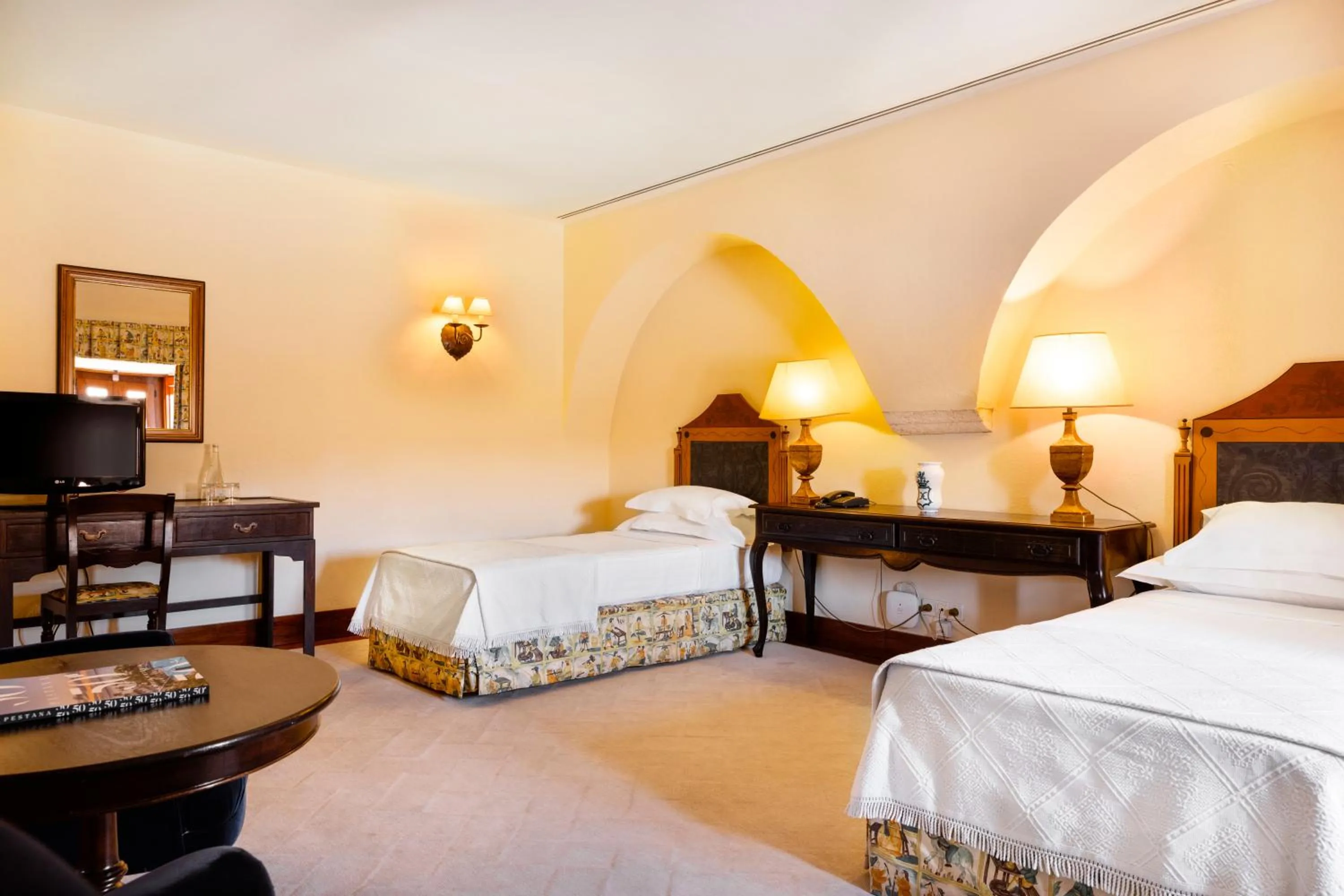 Bed in Pousada Convento de Vila Viçosa