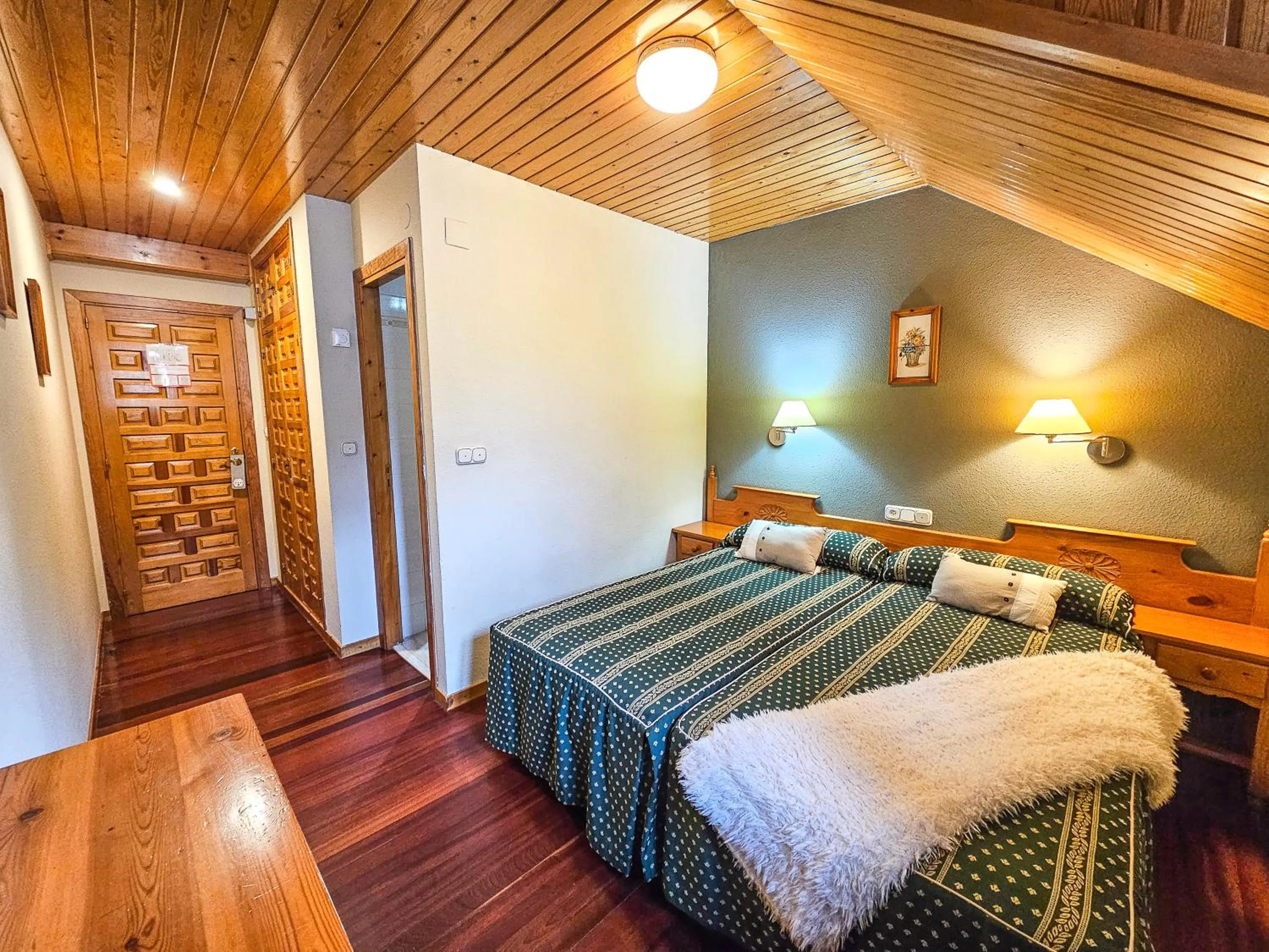 Bed in Hotel Casa Morlans 3000