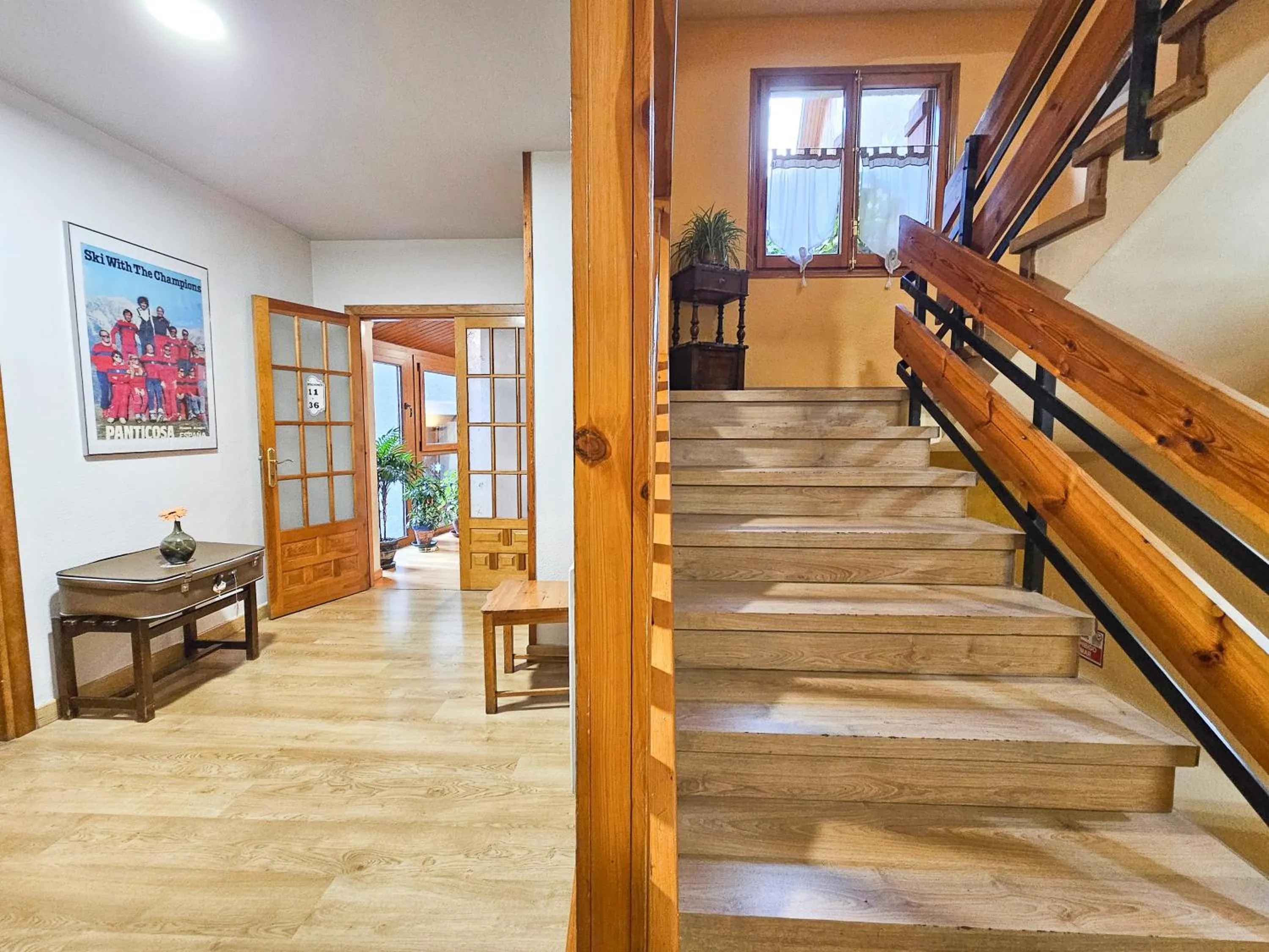 Decorative detail in Hotel Casa Morlans 3000