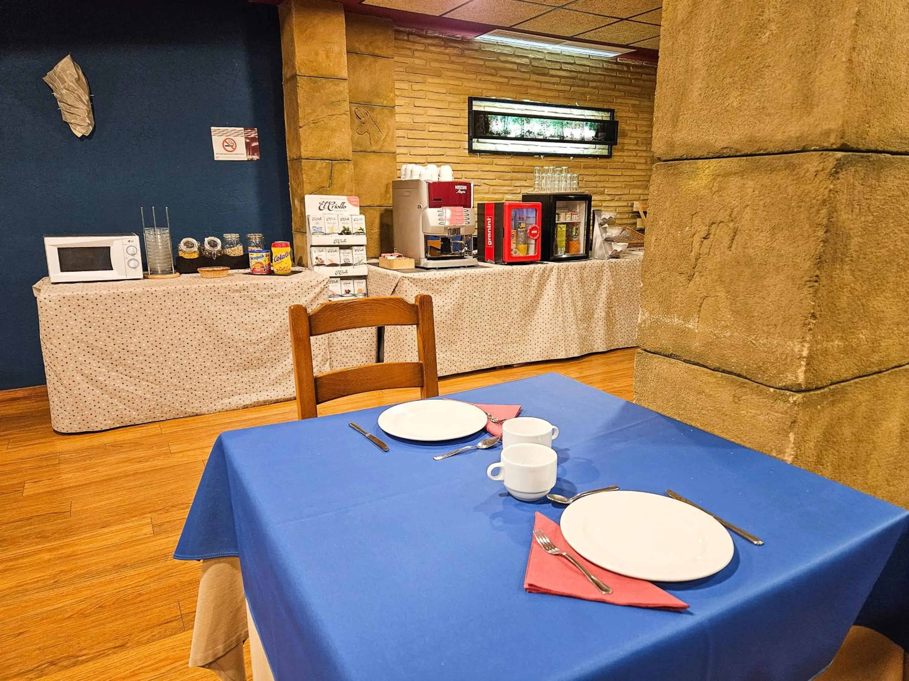 Dining area in Hotel Casa Morlans 3000