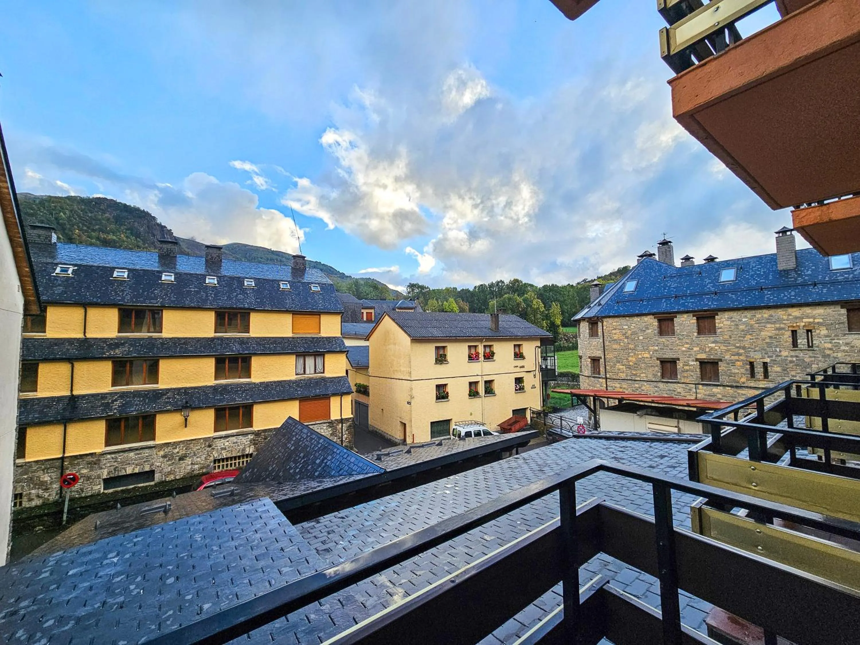 Balcony/Terrace in Hotel Casa Morlans 3000