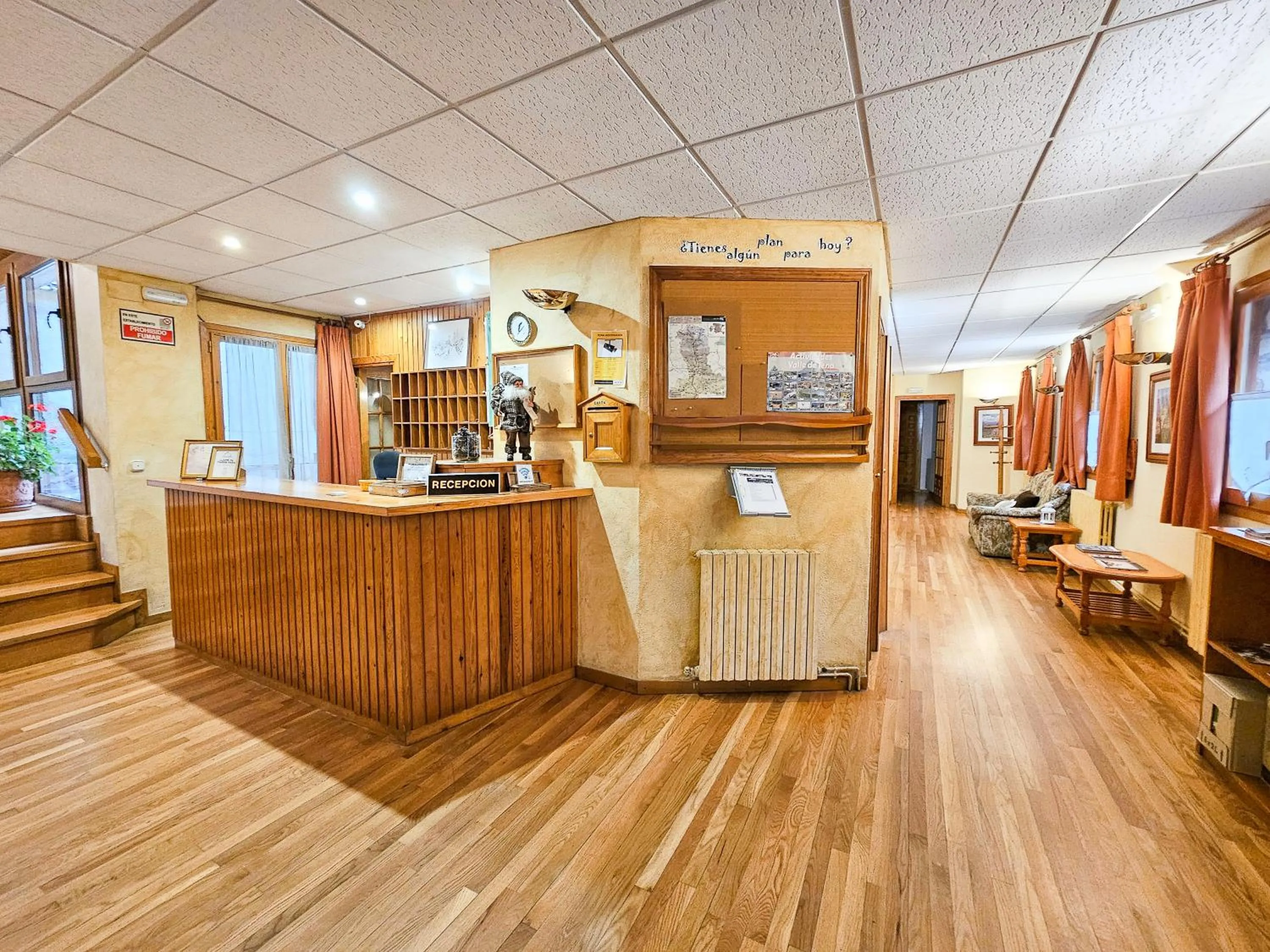 Lobby or reception in Hotel Casa Morlans 3000