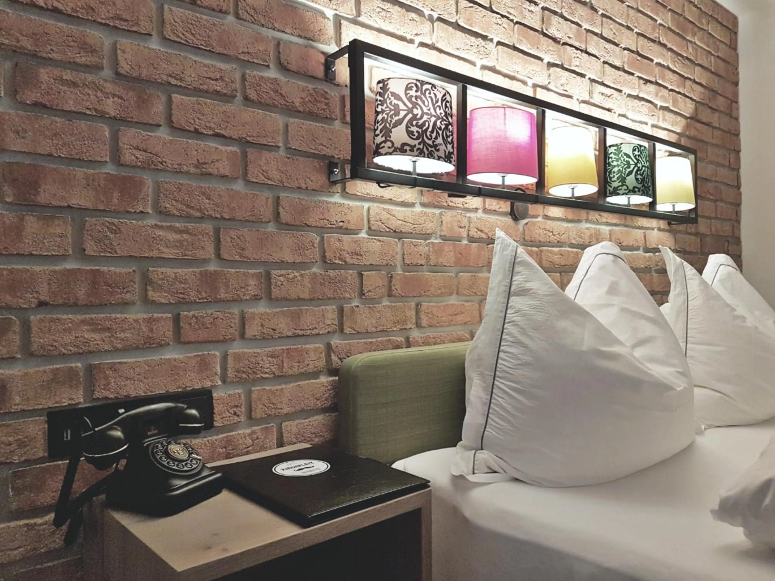 Photo of the whole room in Hotel Pension Kirchplatz