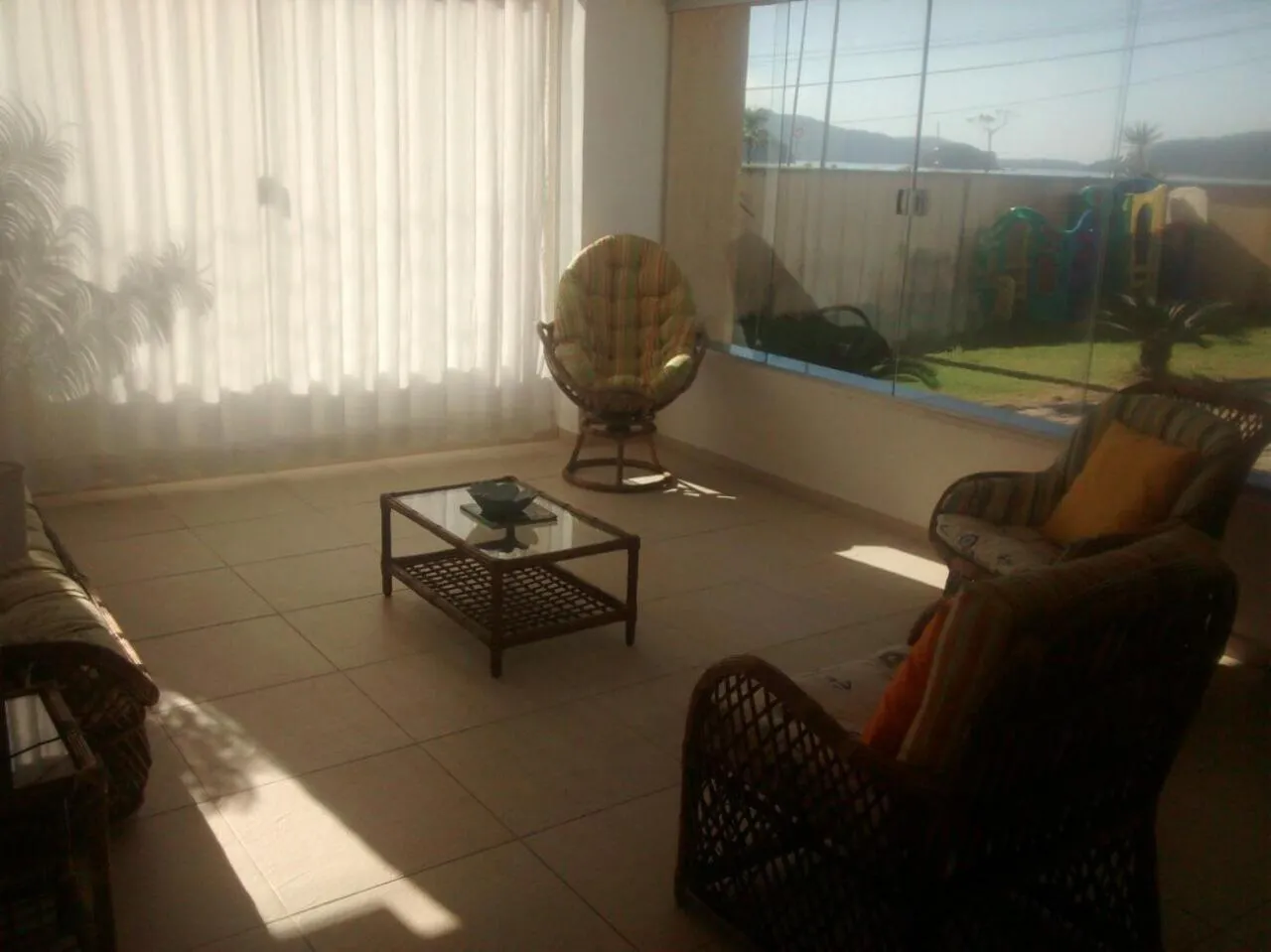 Vista Lateral Mar Massaguaçu