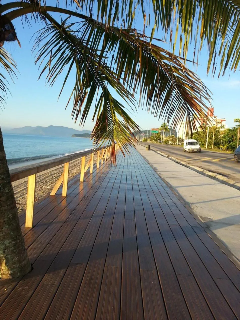 Vista Lateral Mar Massaguaçu