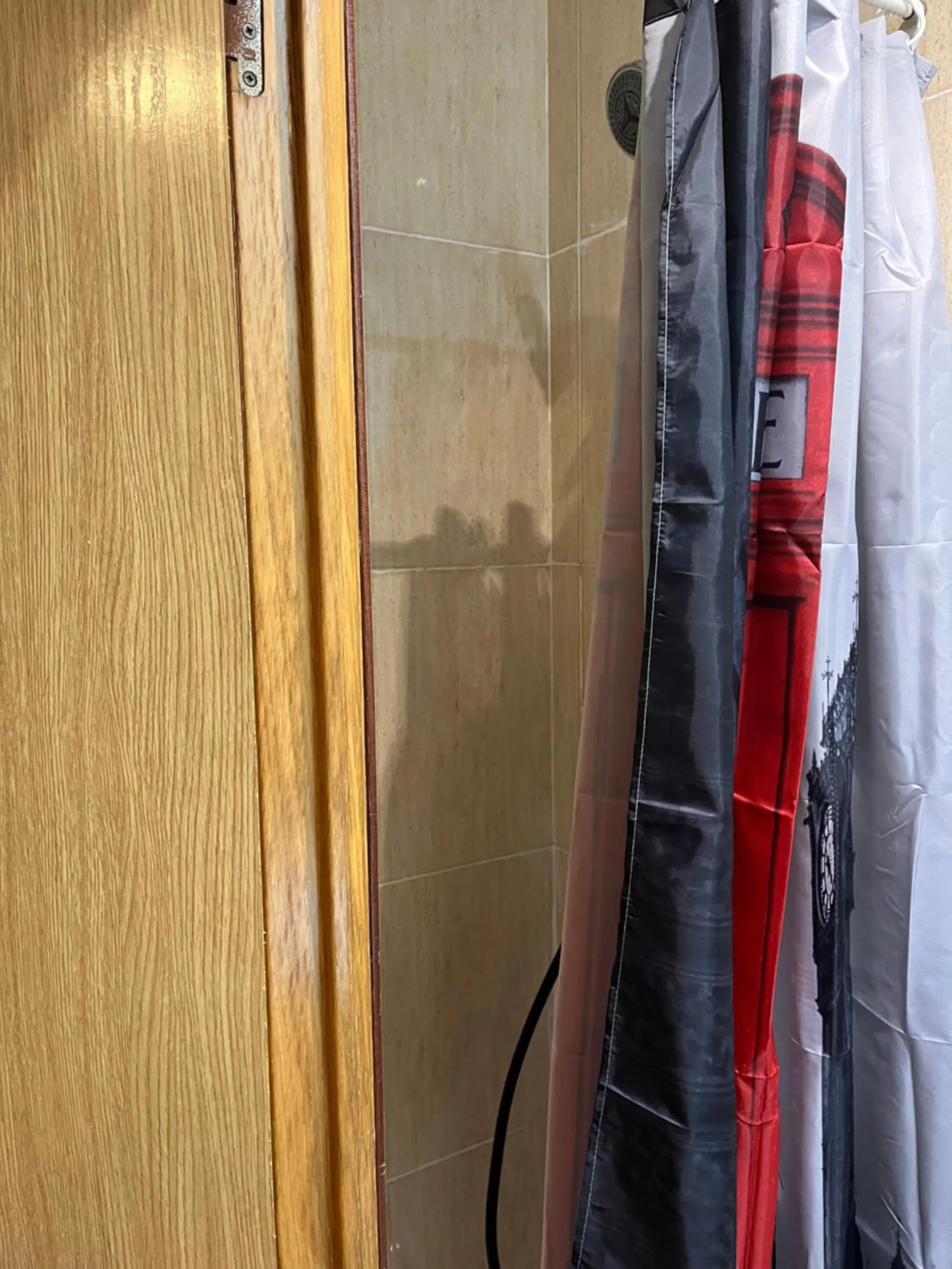 Shower in Hostal Las Vegas