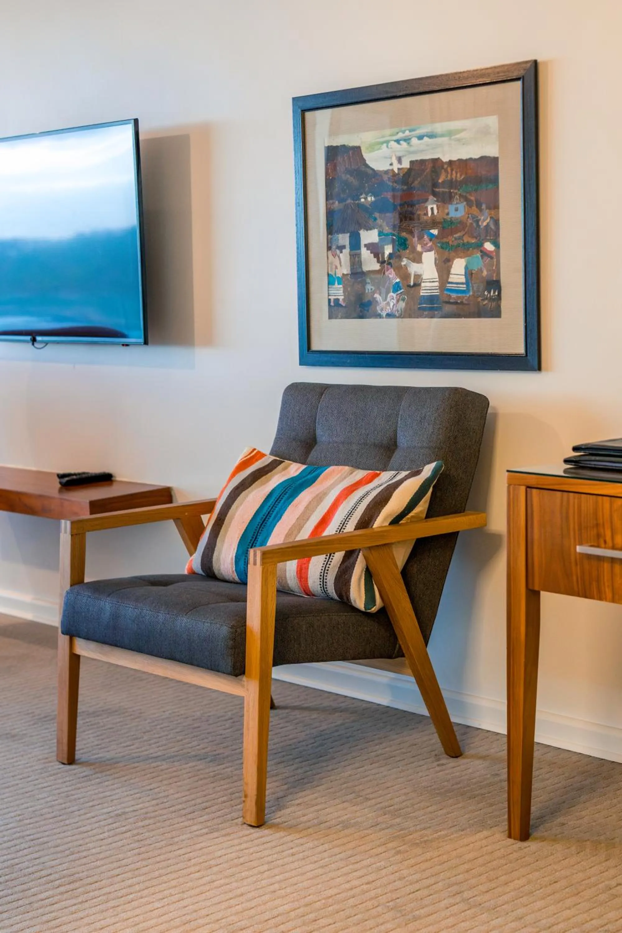 Seating area in Schulphoek Seafront House