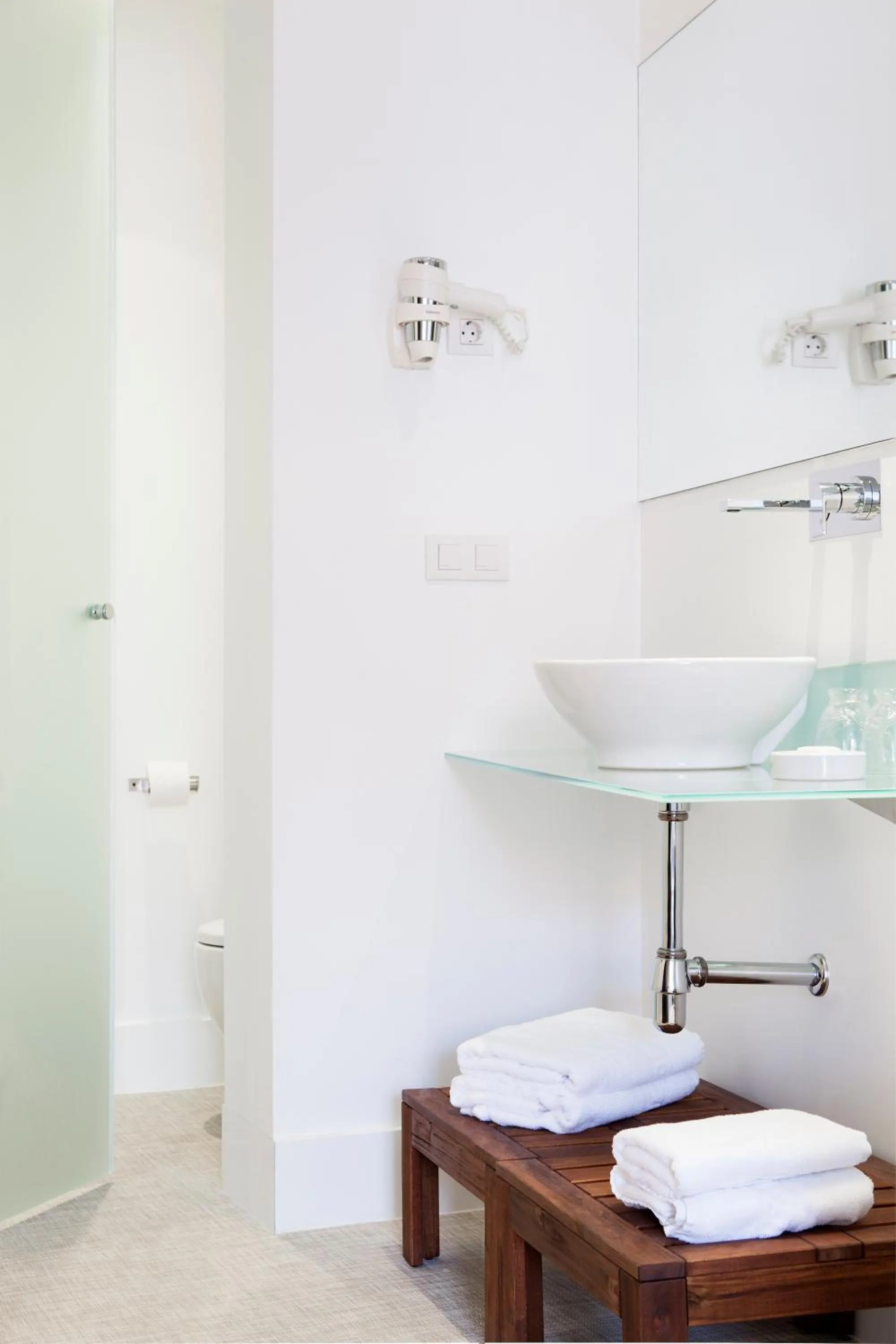 Bathroom in Artrip Hotel