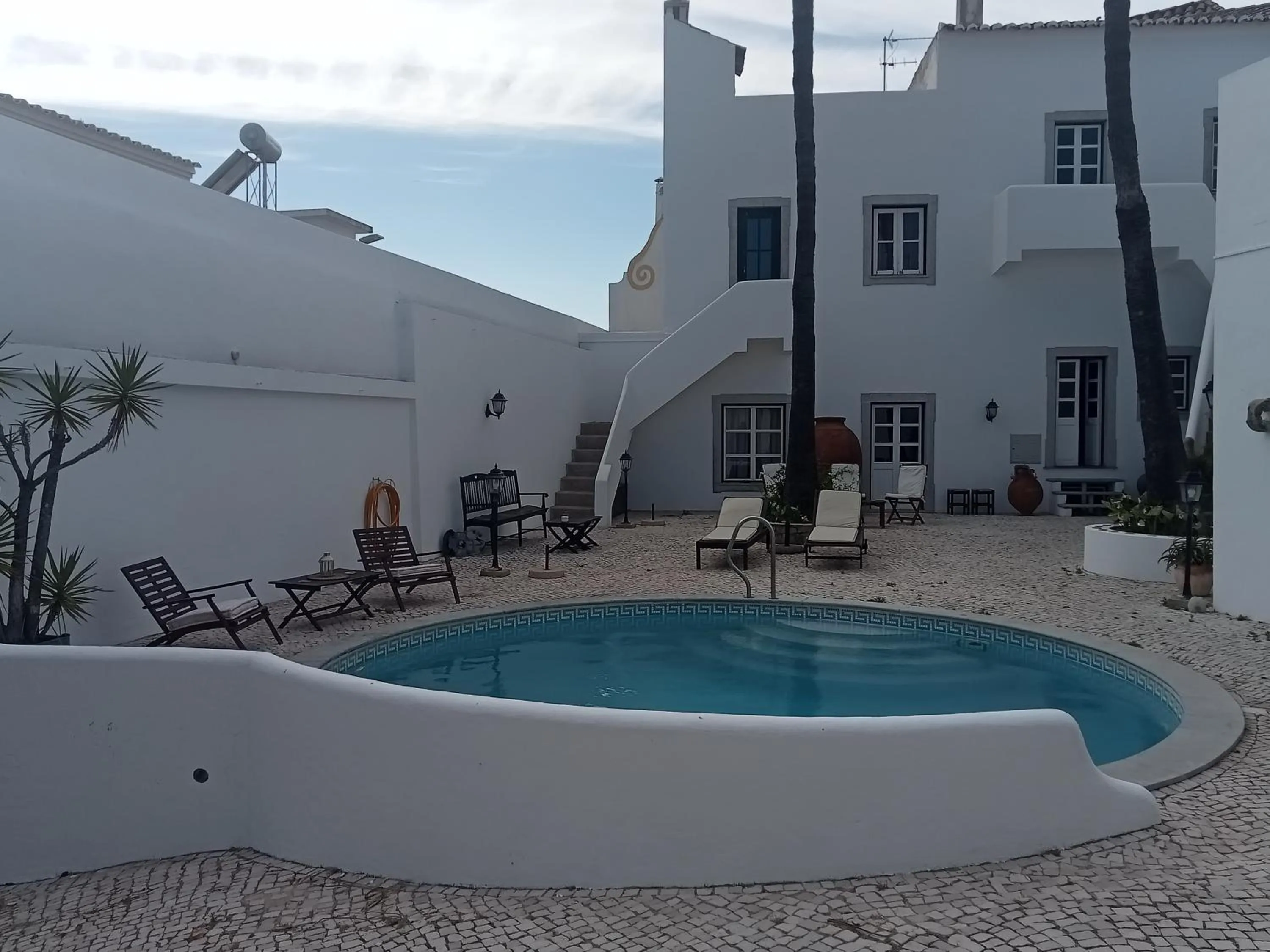 Pool view in Casa de Estoi