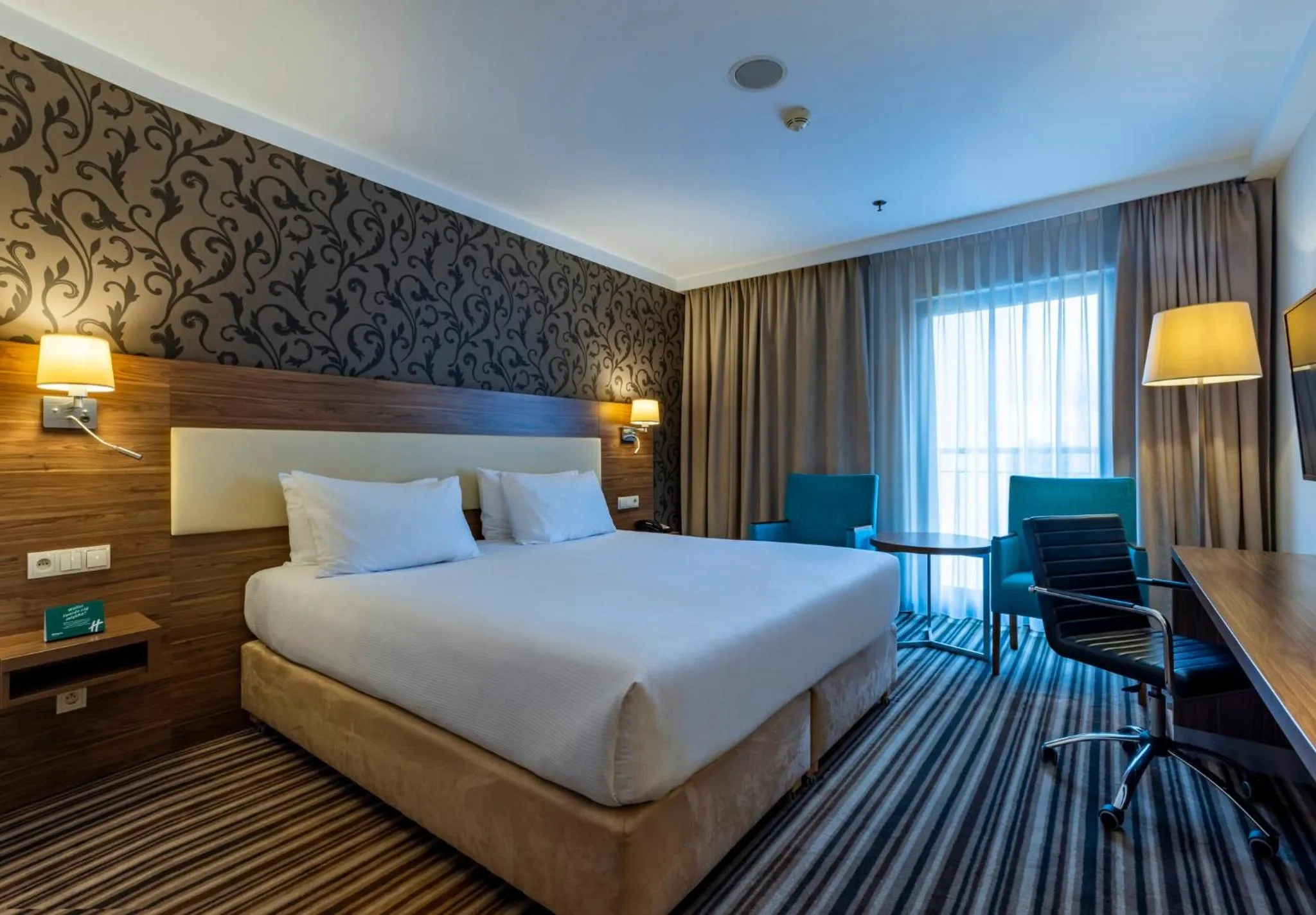 Photo of the whole room, Bed in Holiday Inn Łódź by IHG