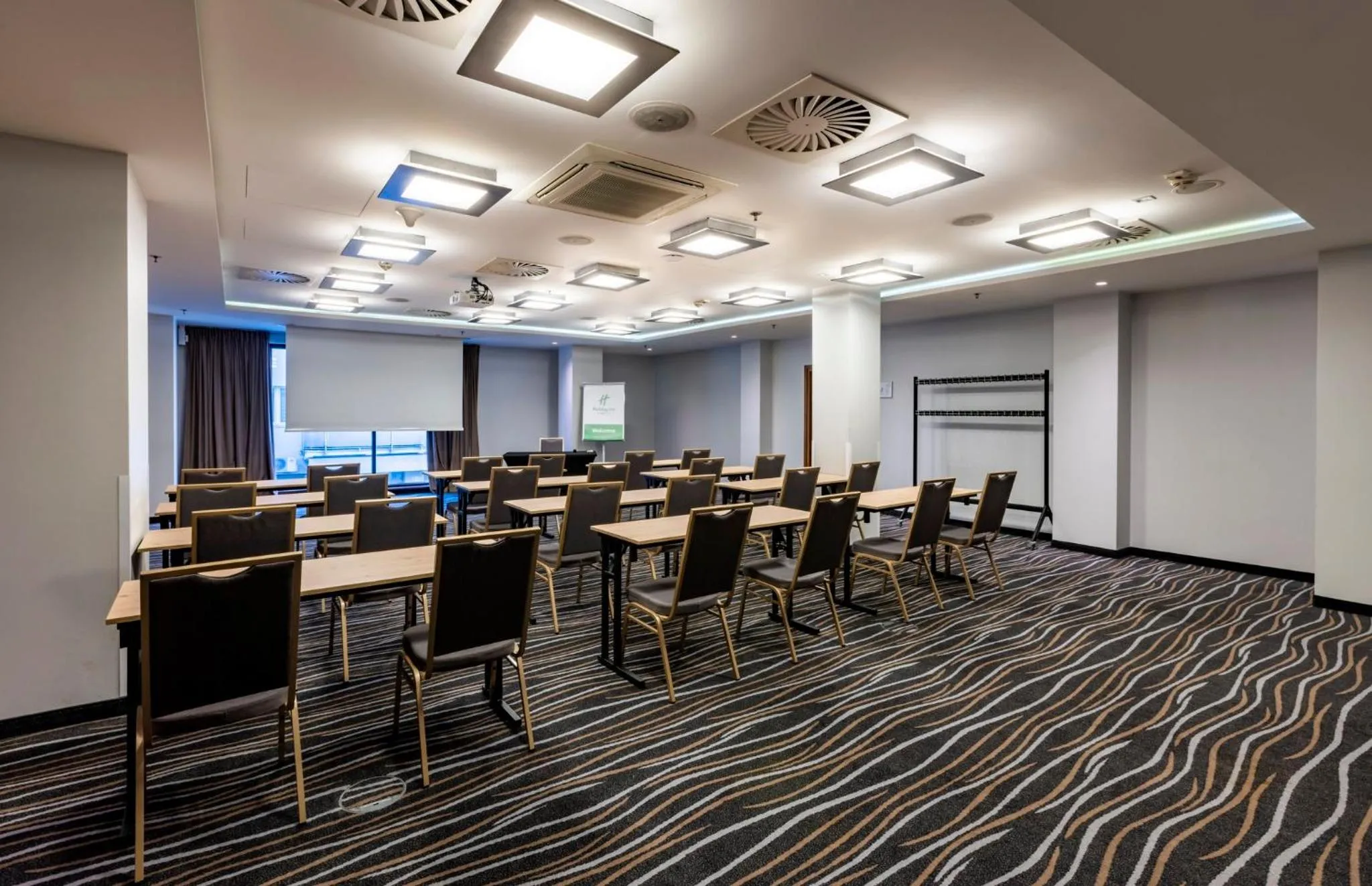 Meeting/conference room in Holiday Inn Łódź by IHG